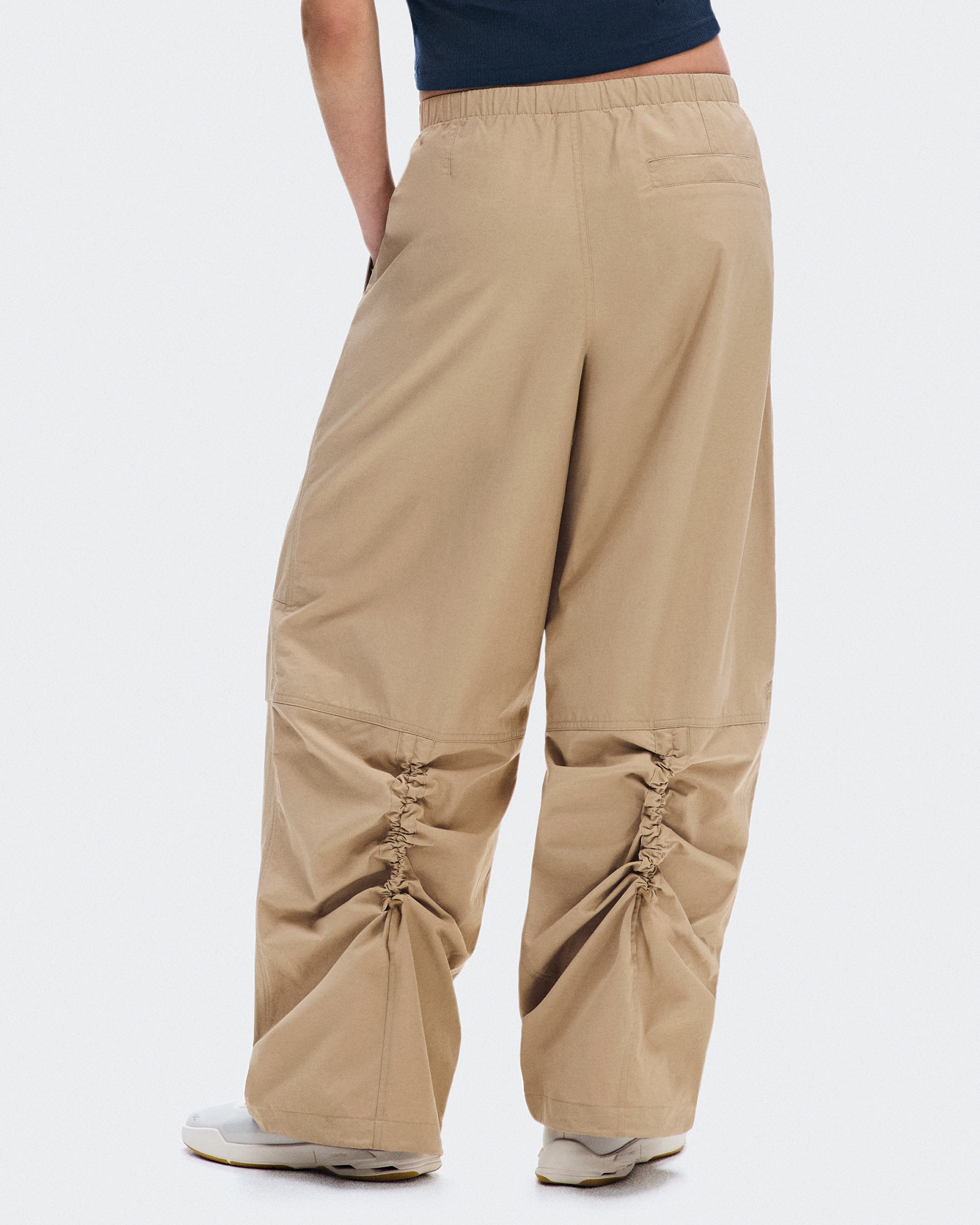 ウィメンズ Parachute Pants | On 日本