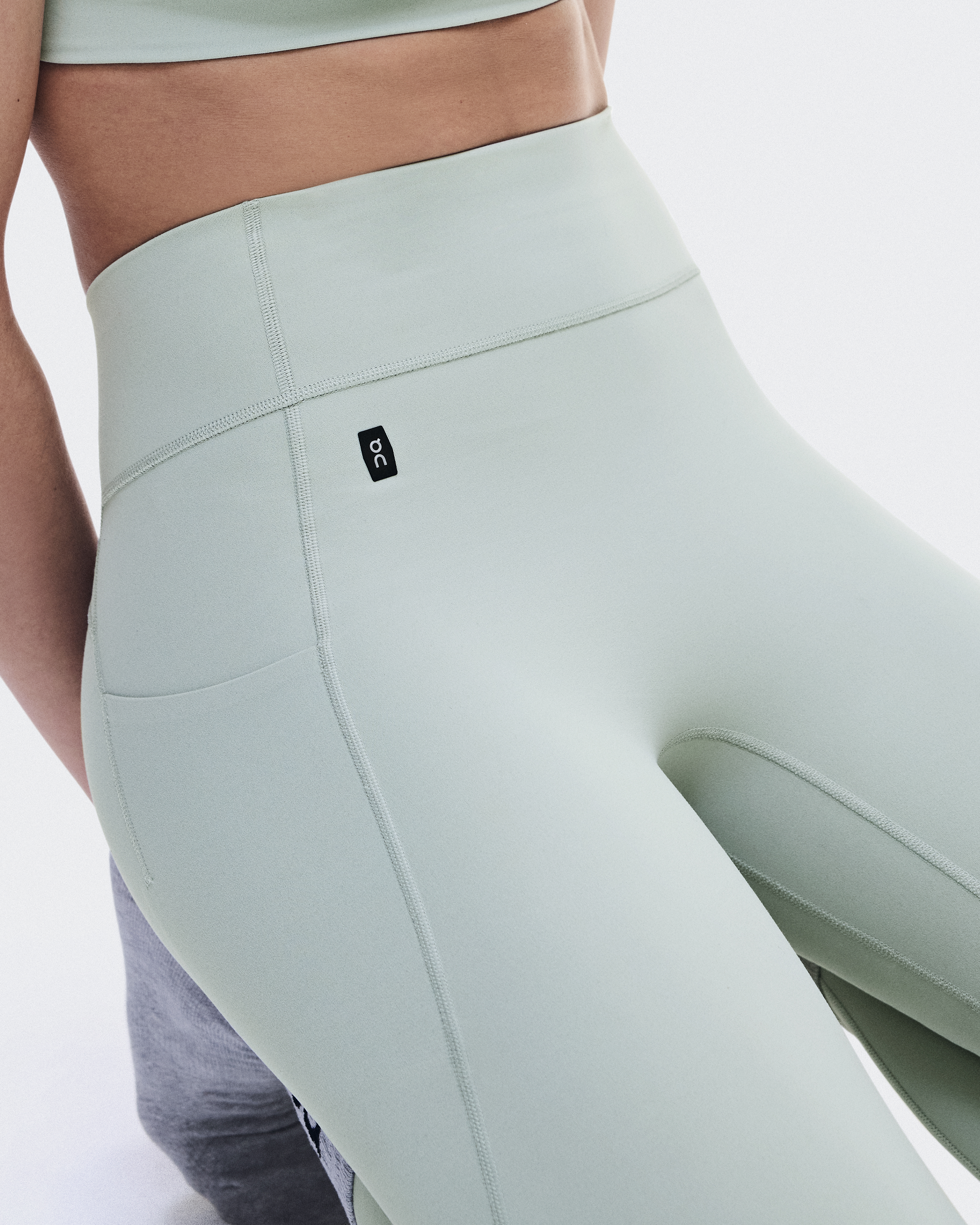 Women's Studio Leggings 7/8 | Green | On United States
