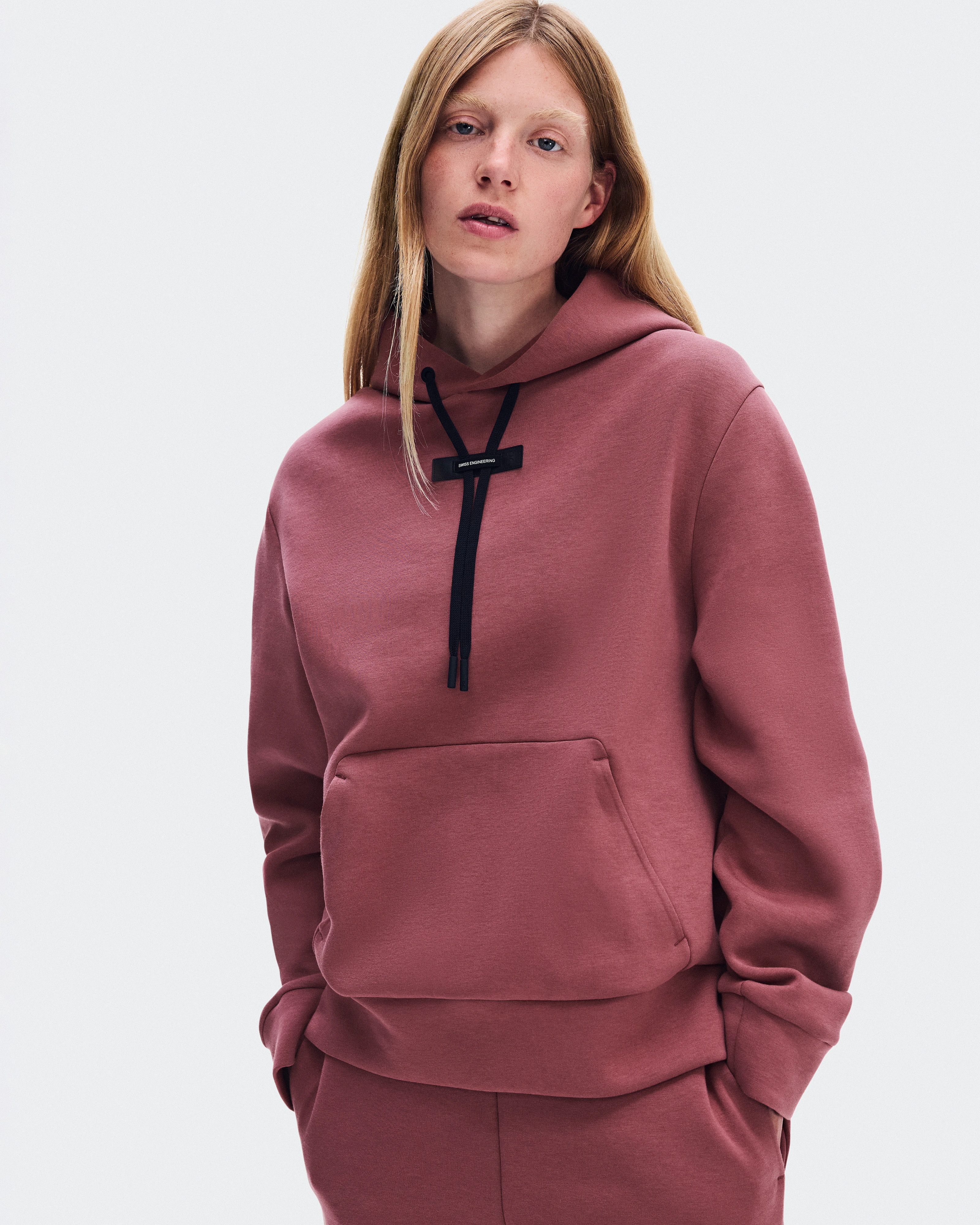 On Focus Tech Hoodie Barberry Donna Felpe