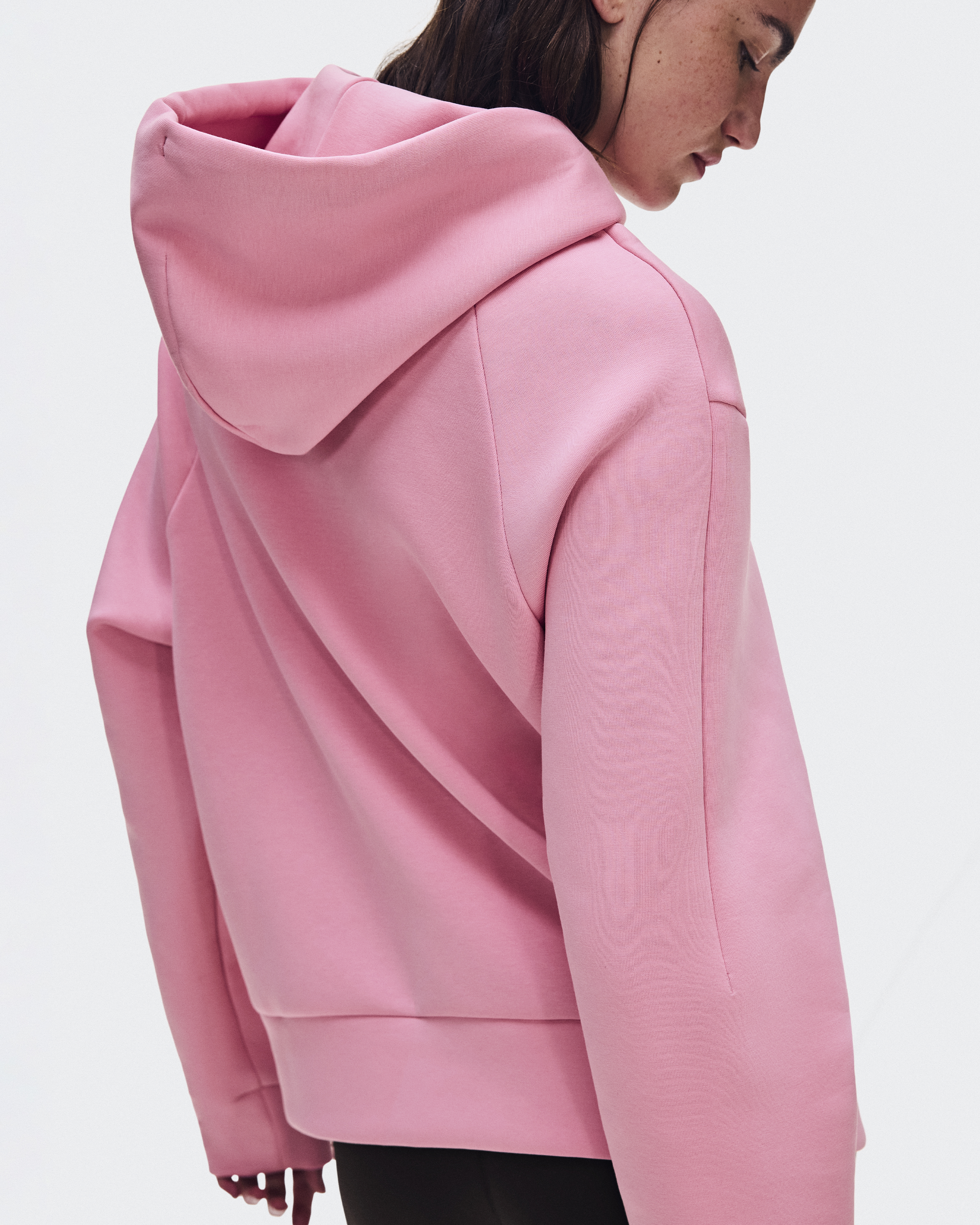 ウィメンズ Focus Tech Zip Hoodie | ピンク | On 日本