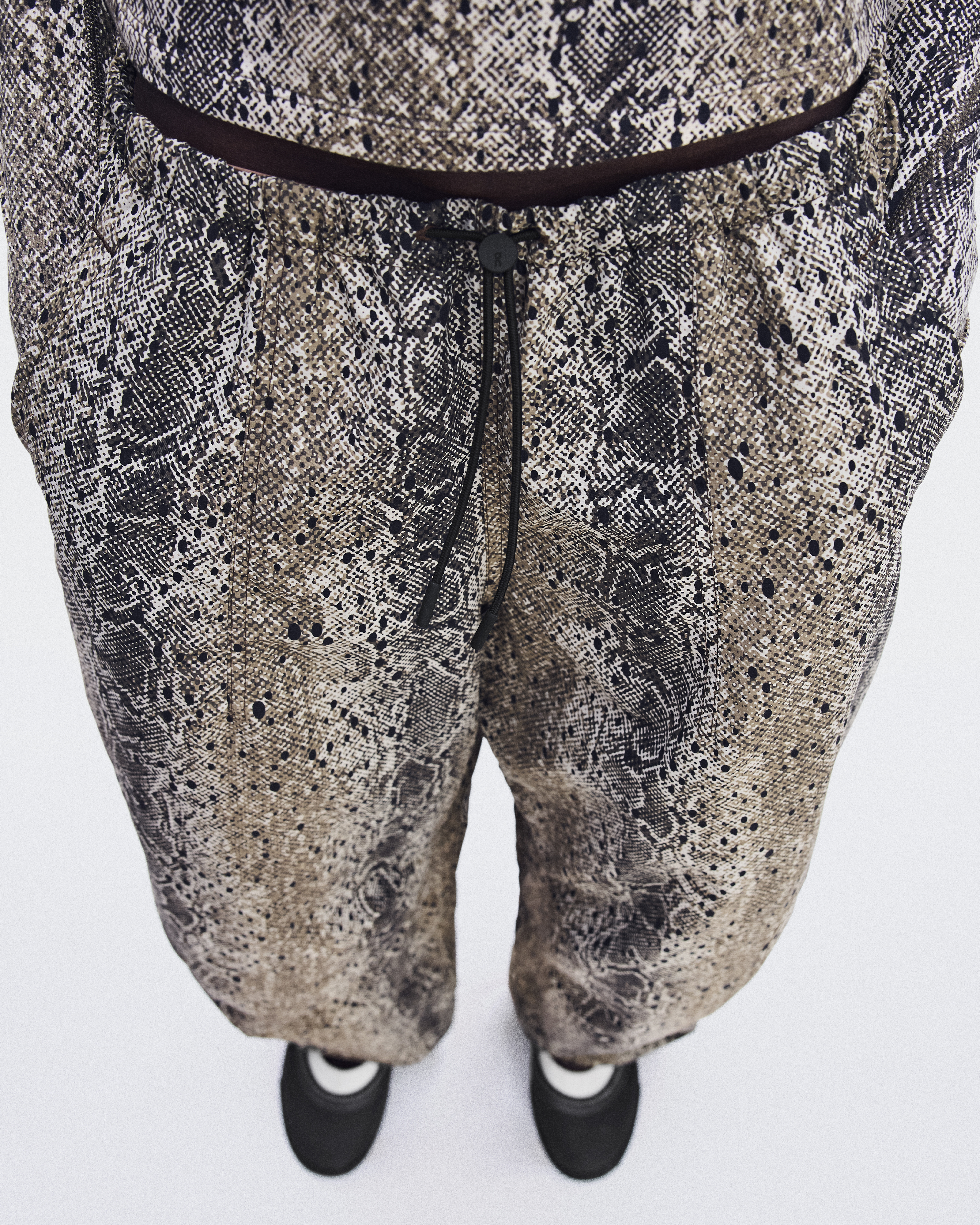 ウィメンズ Parachute Pants | On 日本