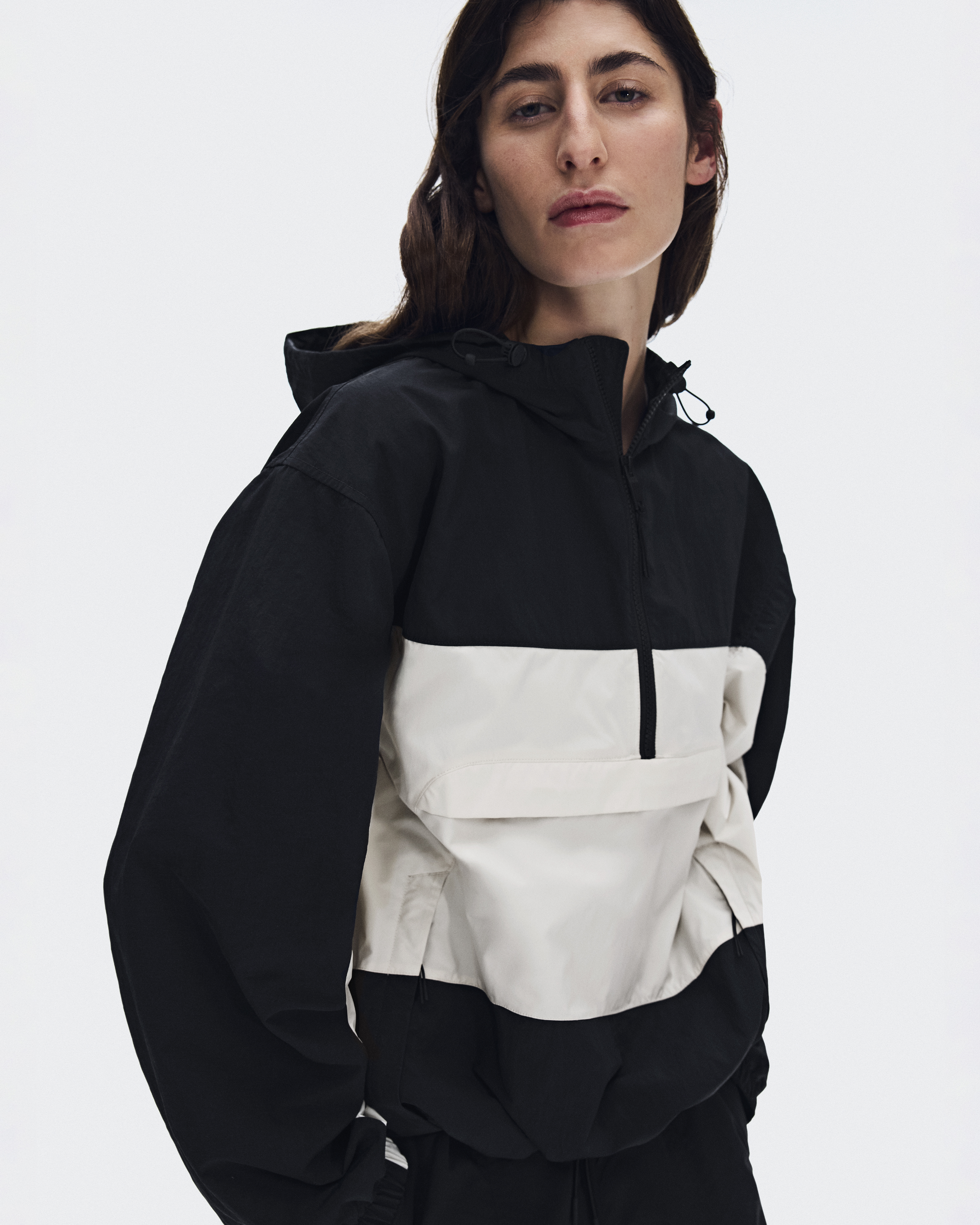 Women's Half-Zip Anorak | Black | On United States