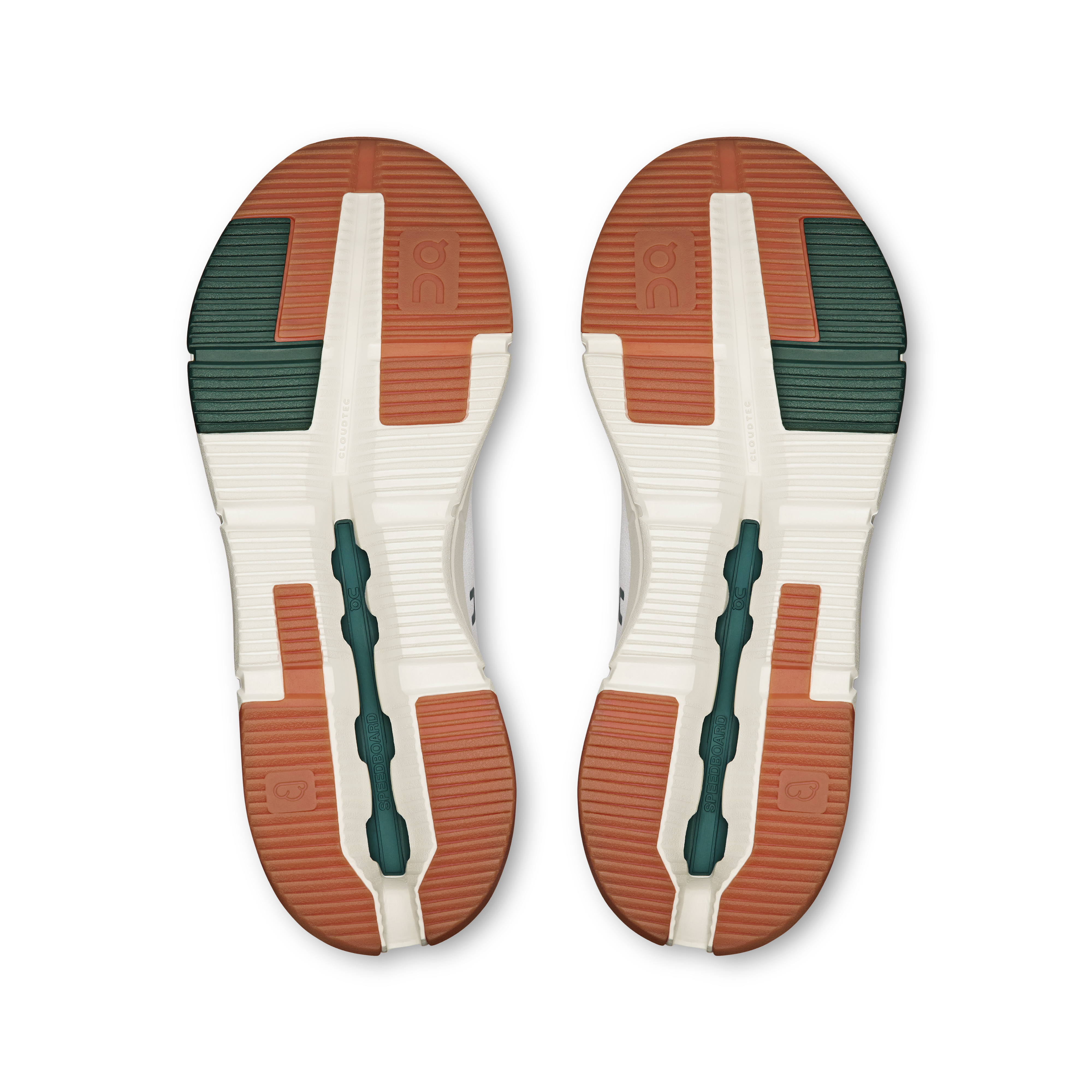 Cloudnova 2Men / Ivory | Olive / 44