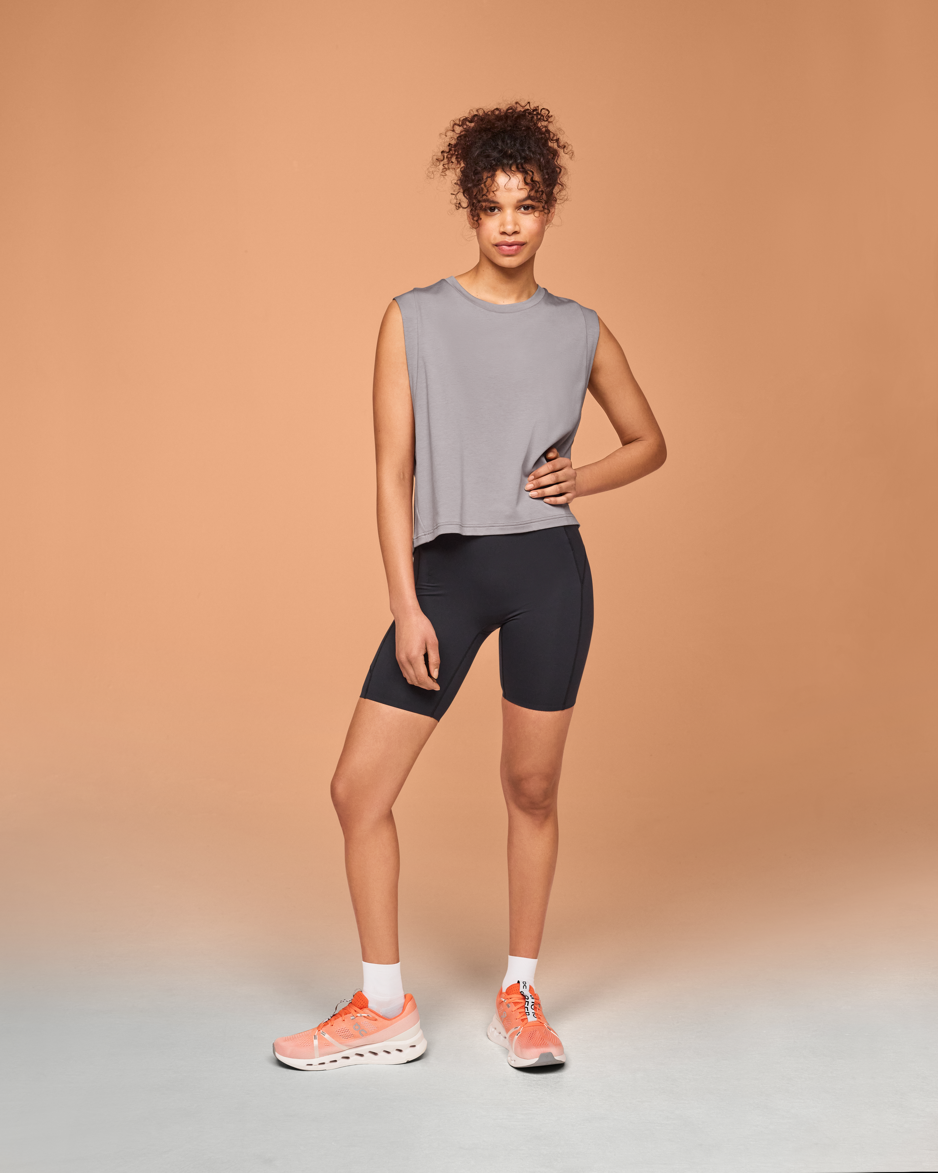 Women's Focus Crop