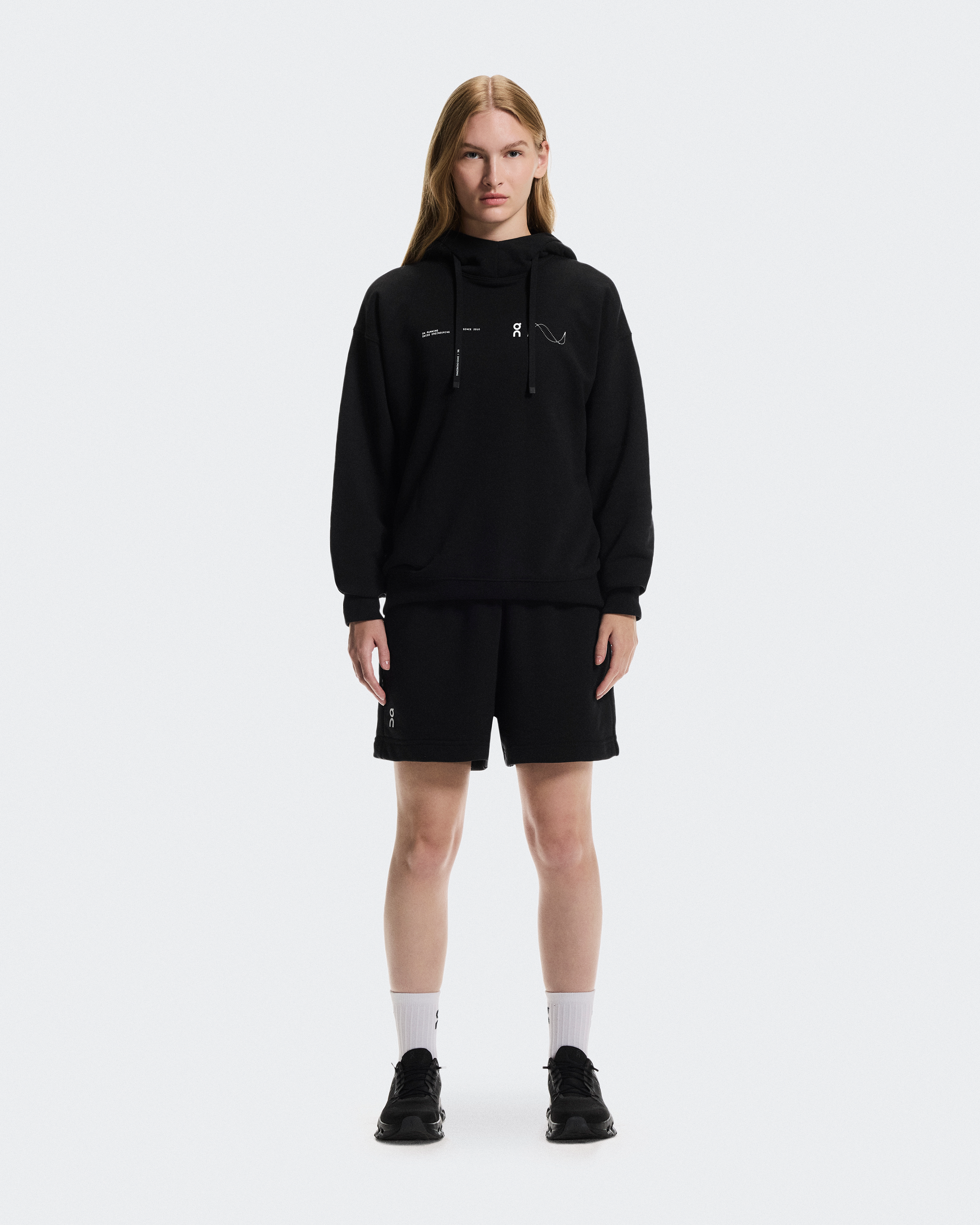 Club Hoodie AvantWomen / Black / XS