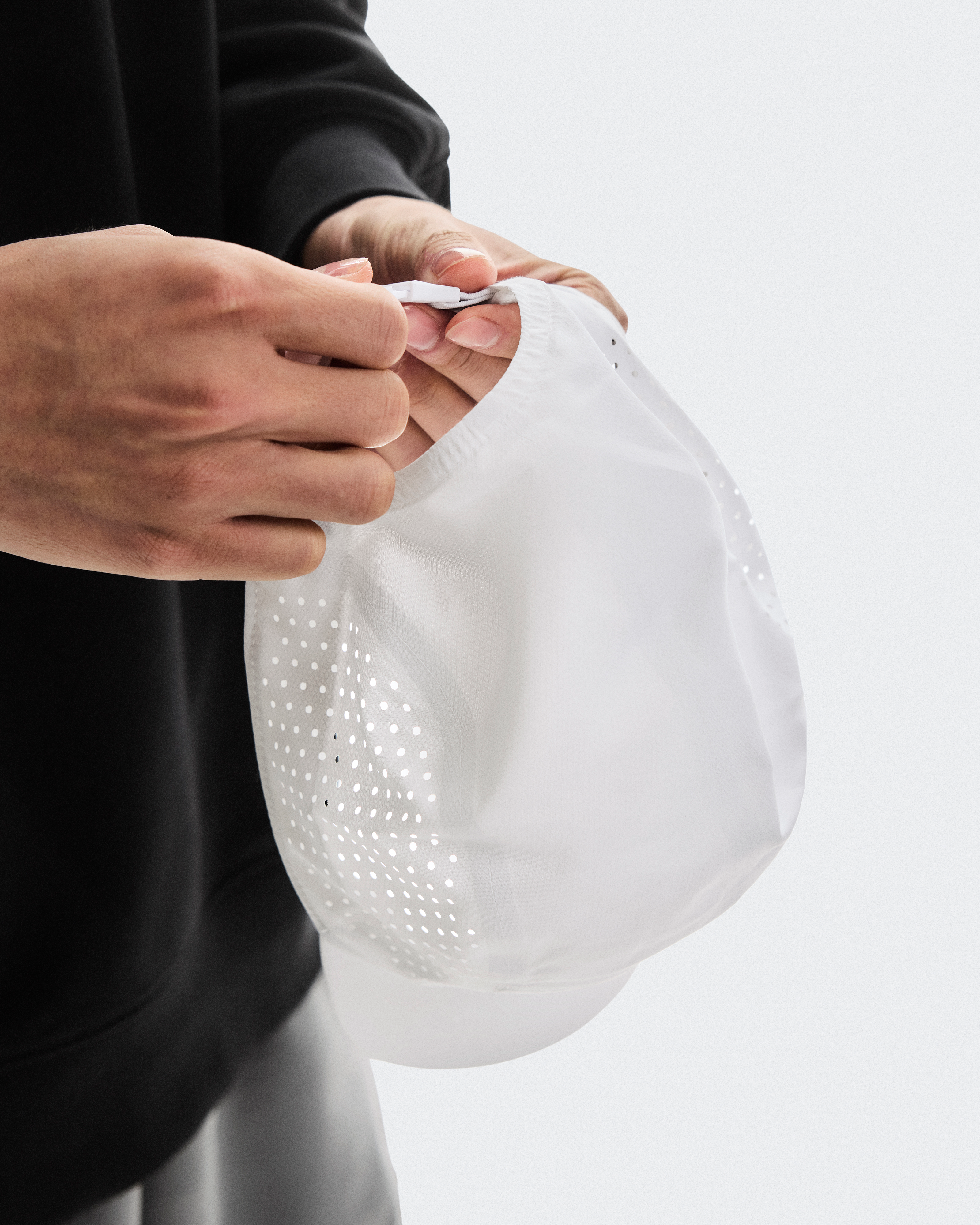 Lightweight CapUnisex / White
