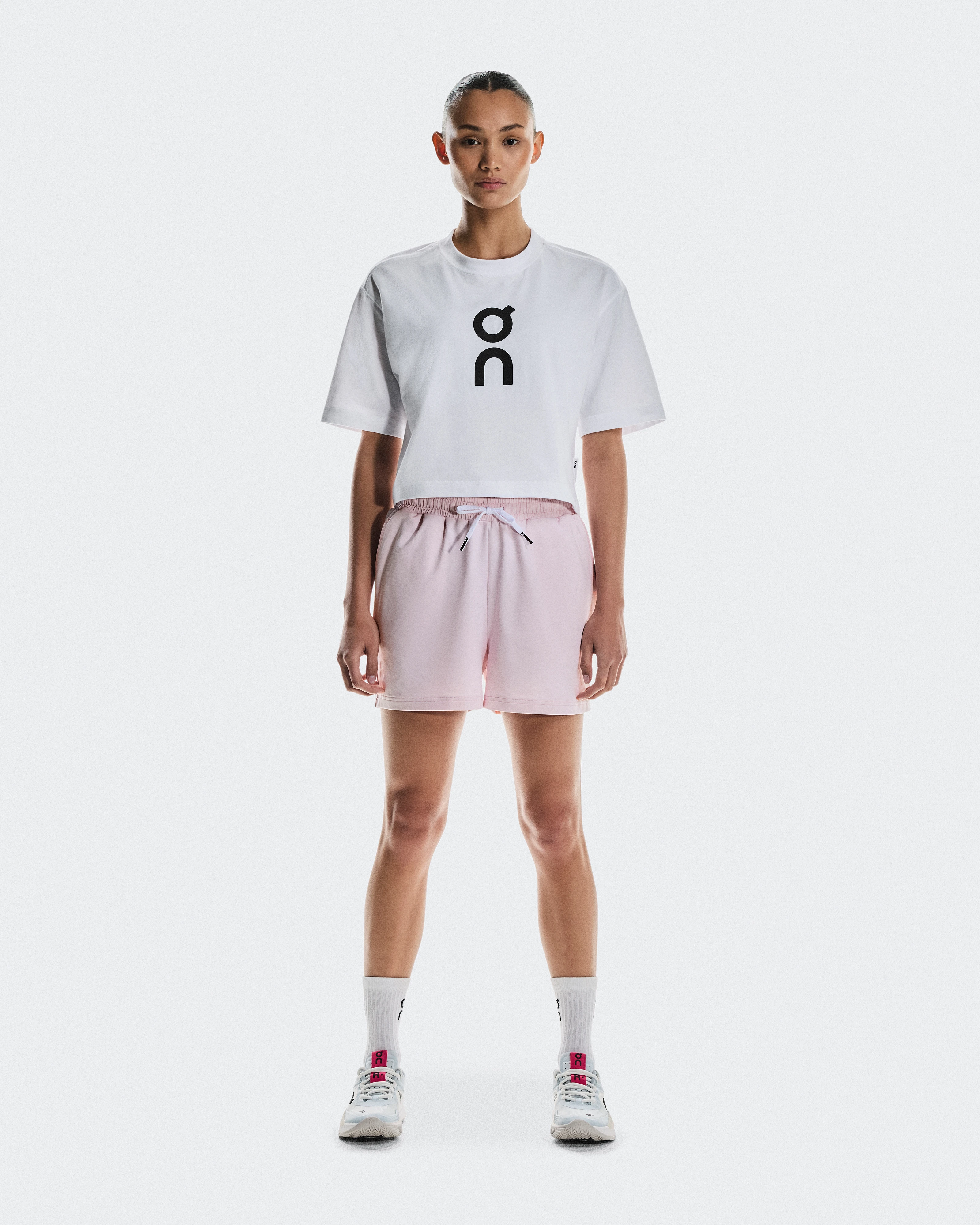On Courtside Shorts Finch Women Shorts