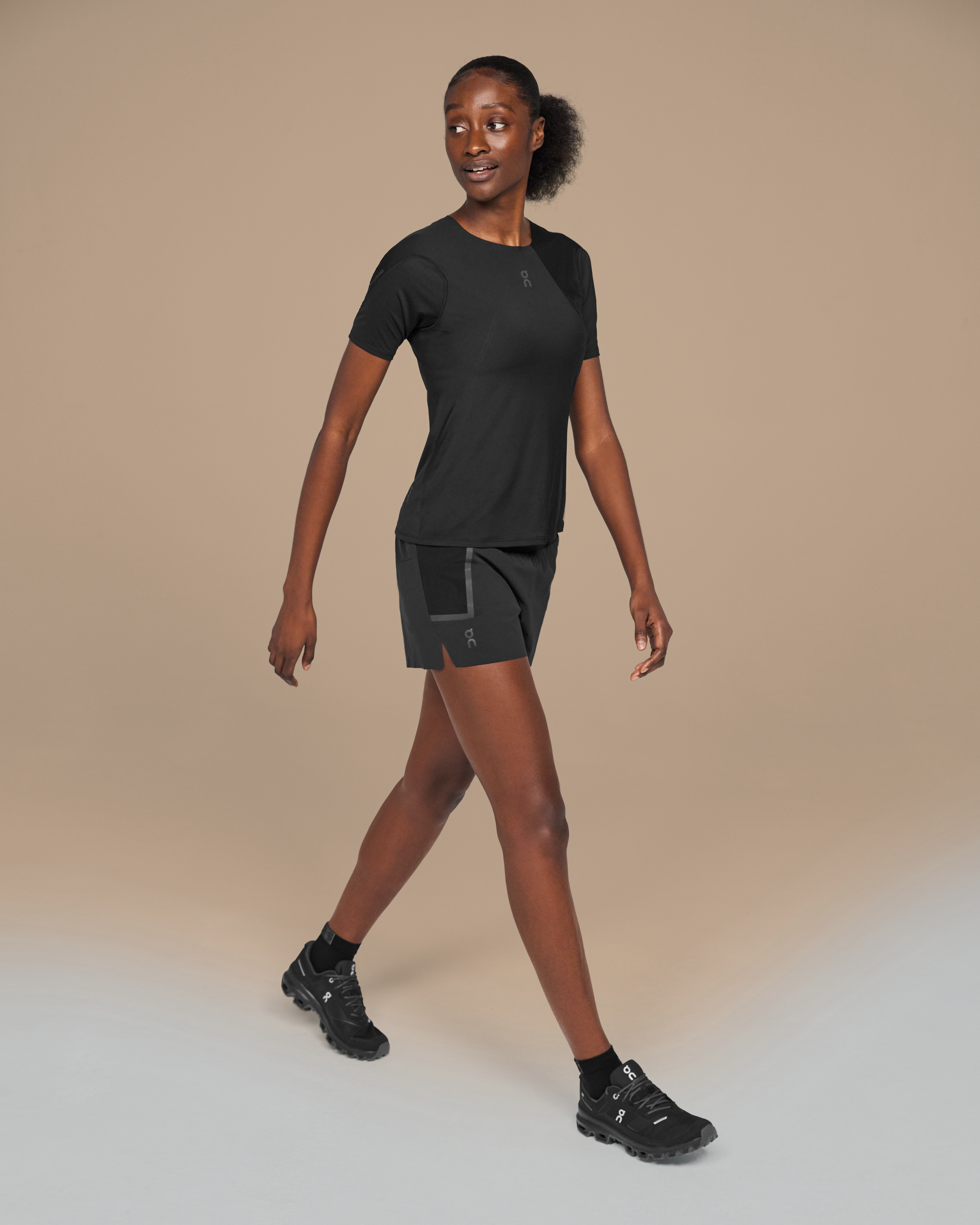 Women's Ultra Shorts | Black | On United Kingdom