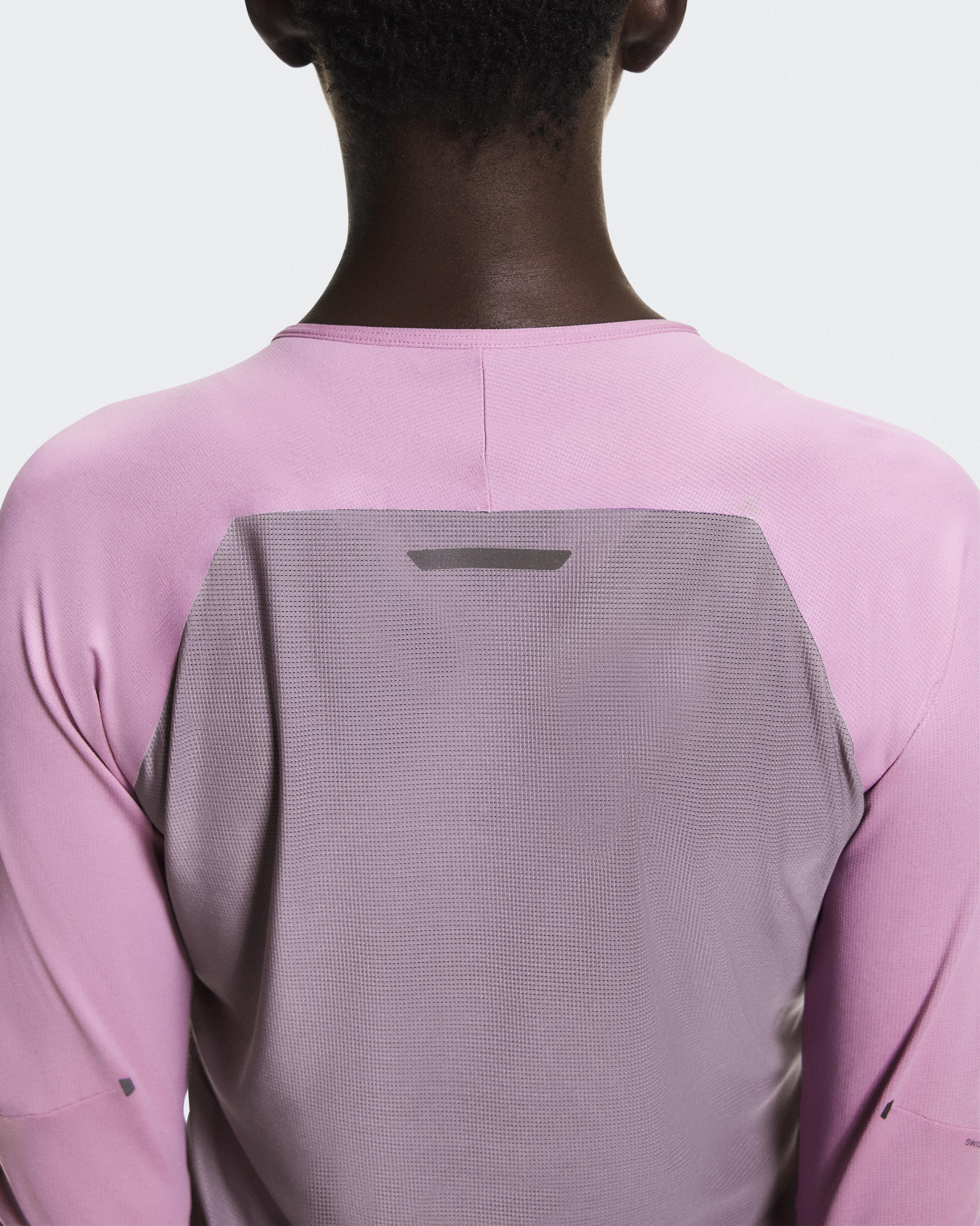 パフォーマンス ロングT｜超軽量で通気性抜群のウィメンズ長袖Tシャツ