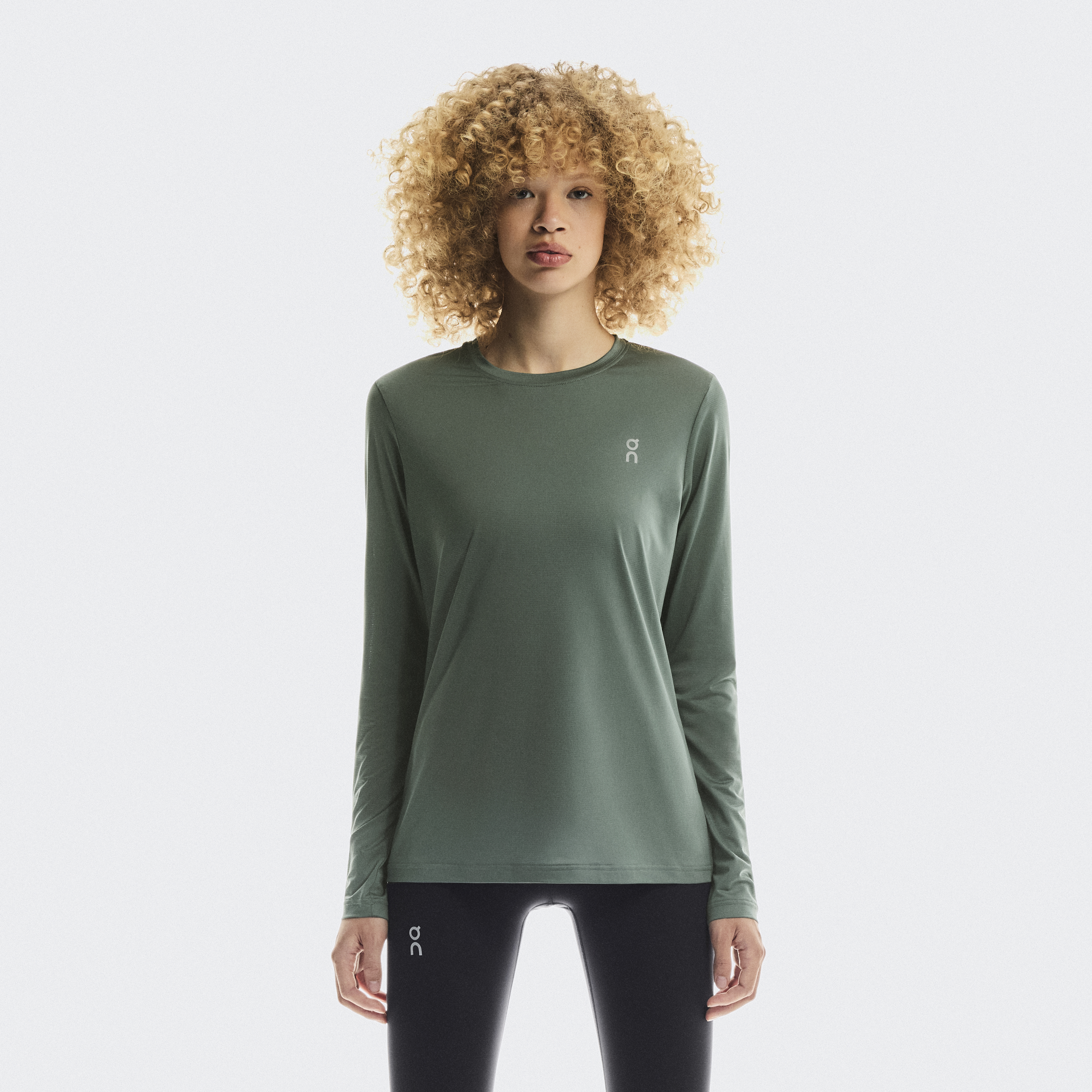 Core Long-T Long-Sleeve Shirt in Olive
