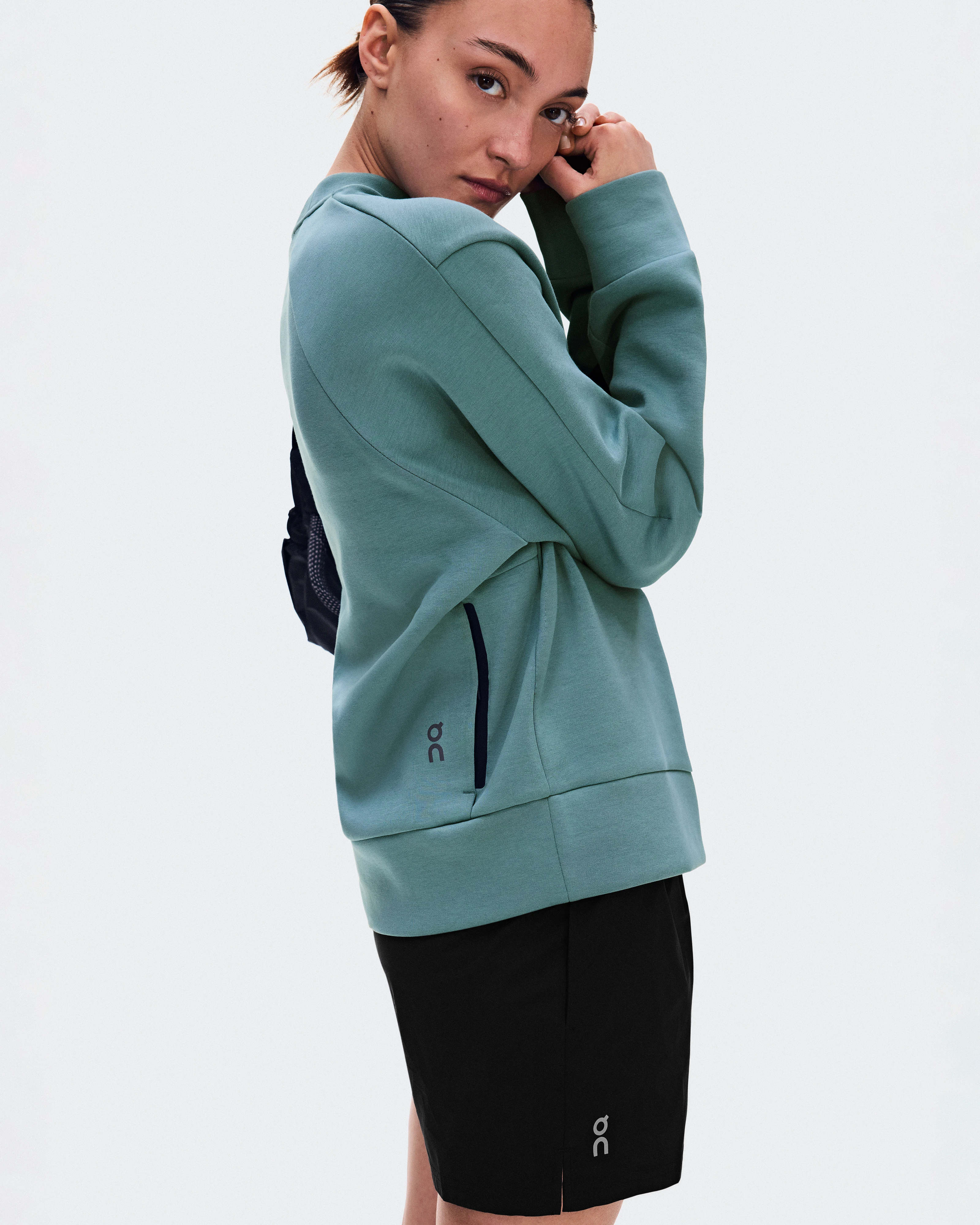 On Focus Tech Crew Agave Women Hoodies and sweatshirts
