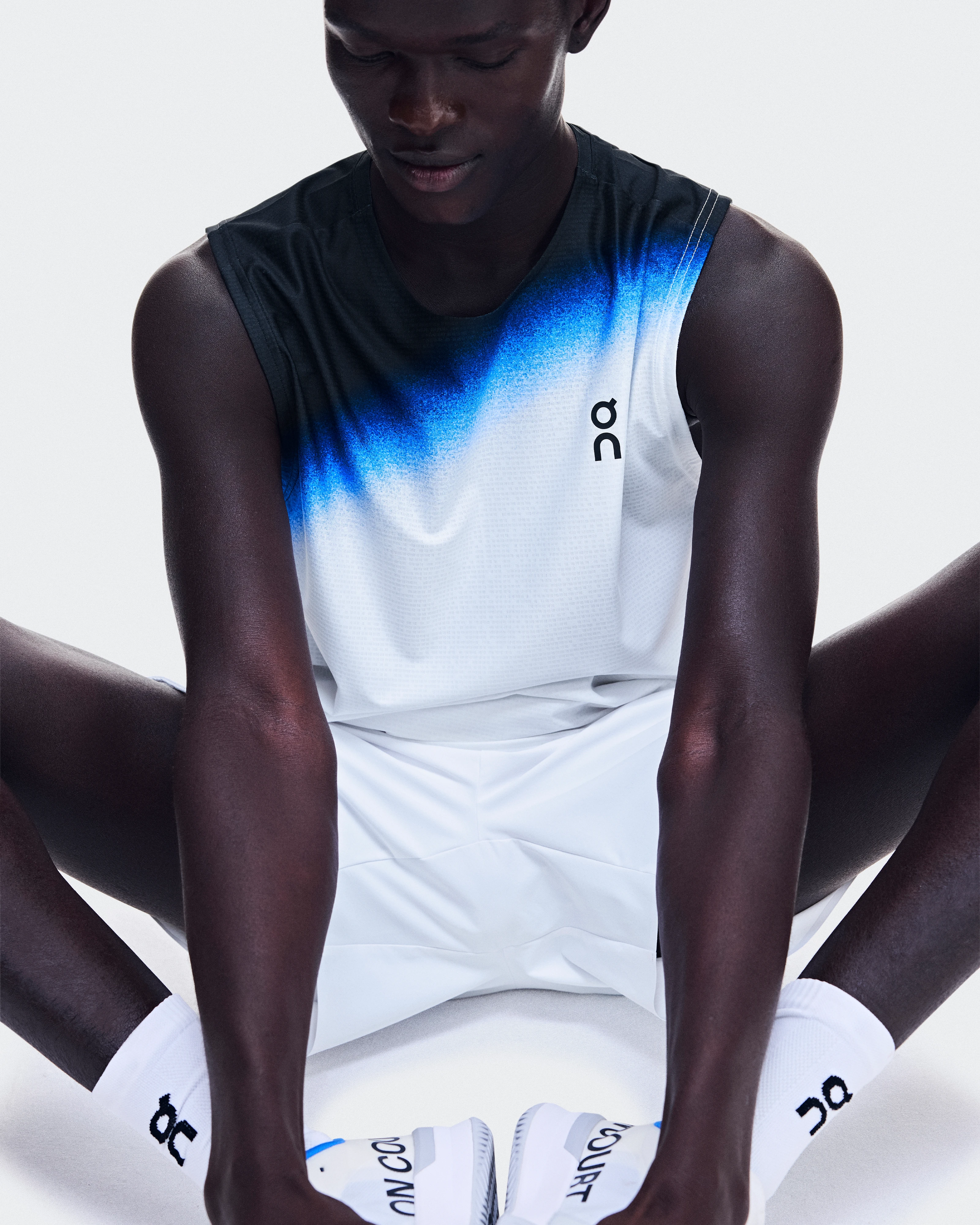 On Court Tank Swing White & Jay Homme Hauts et t-shirts