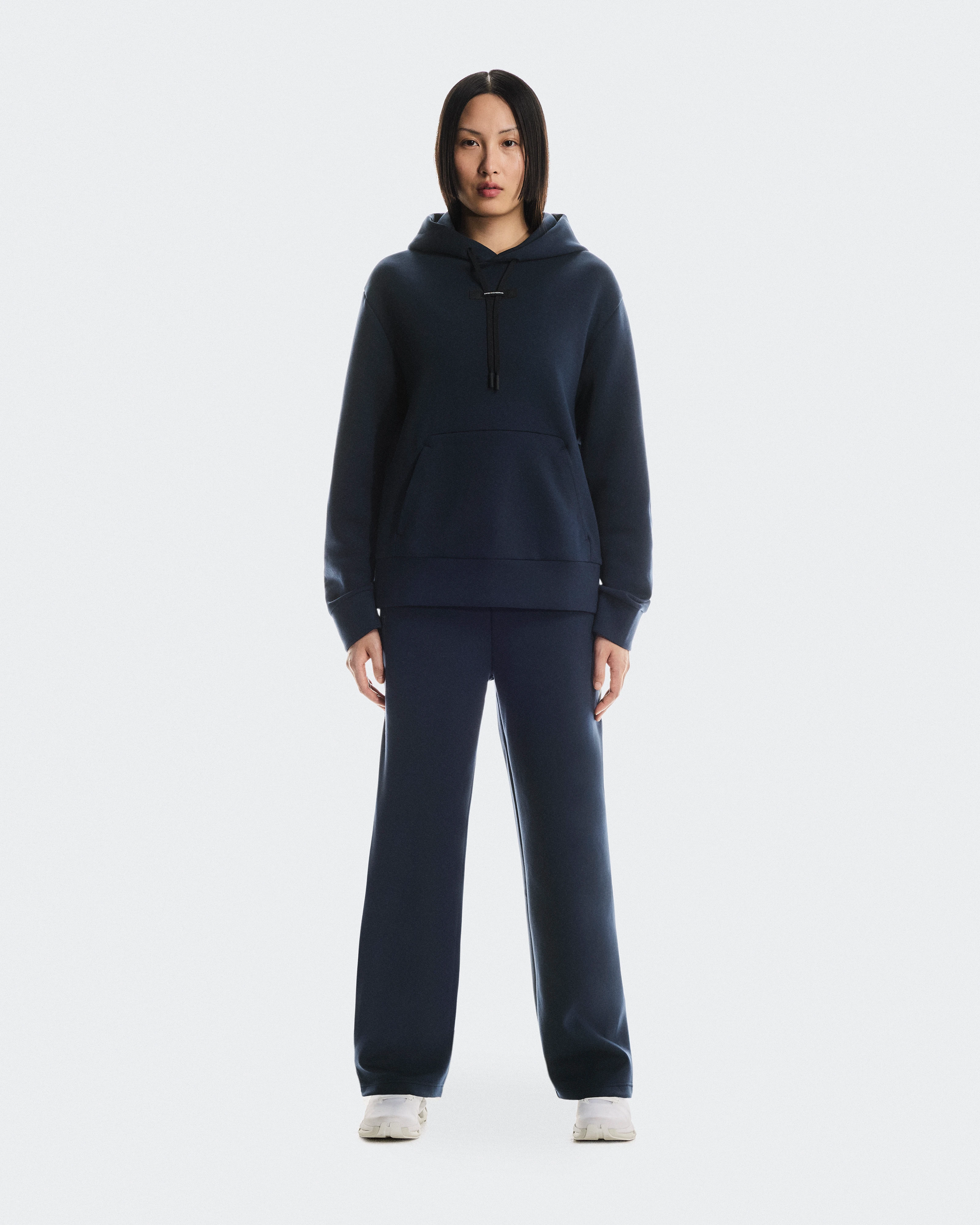 On Focus Tech Sweatpants Navy Women Pants