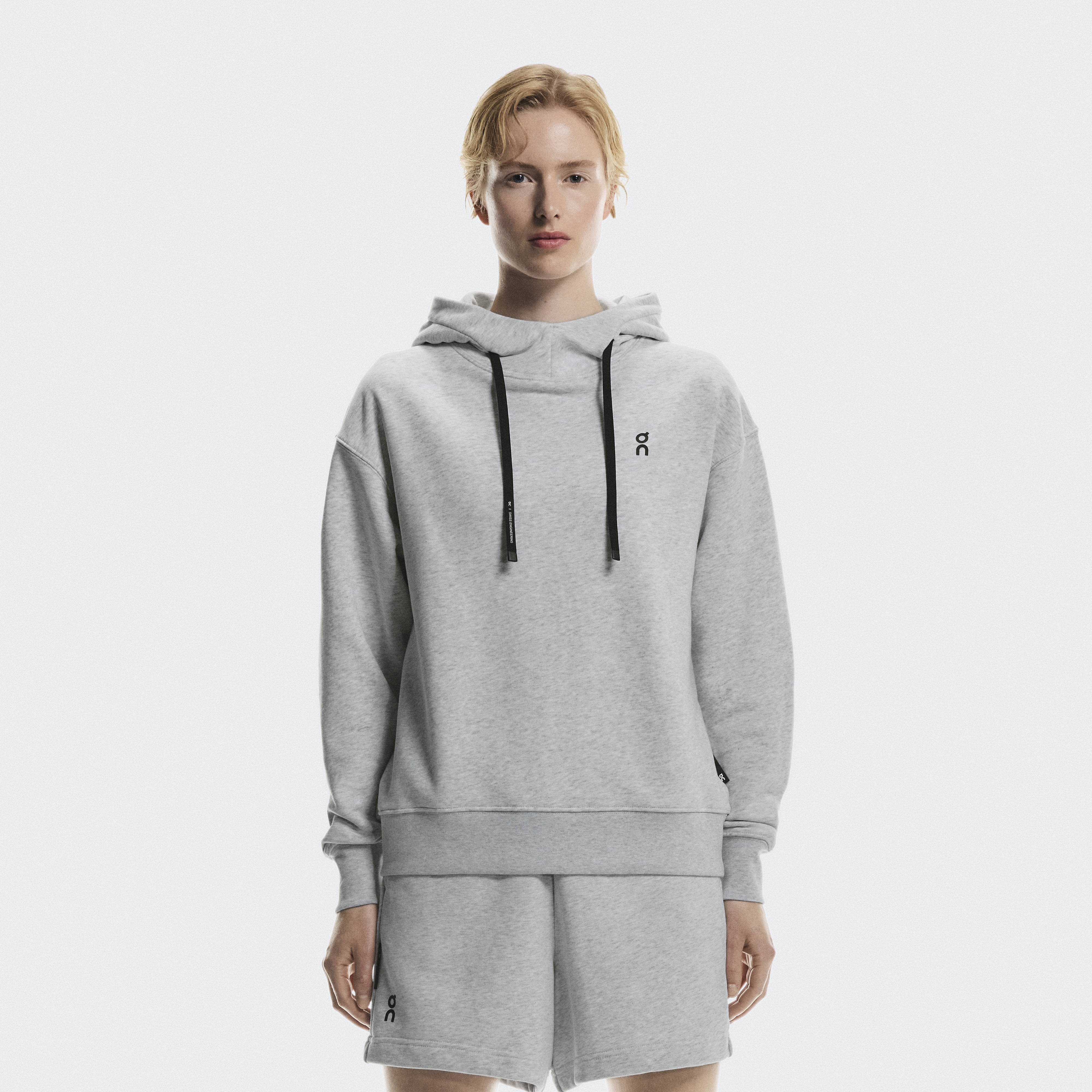 on HOODIE オン　ランニング　フーディー　Sサイズ　グレー ヨドバシ.com - オン On フーディー Hoodie 1WE11791927 Fade S