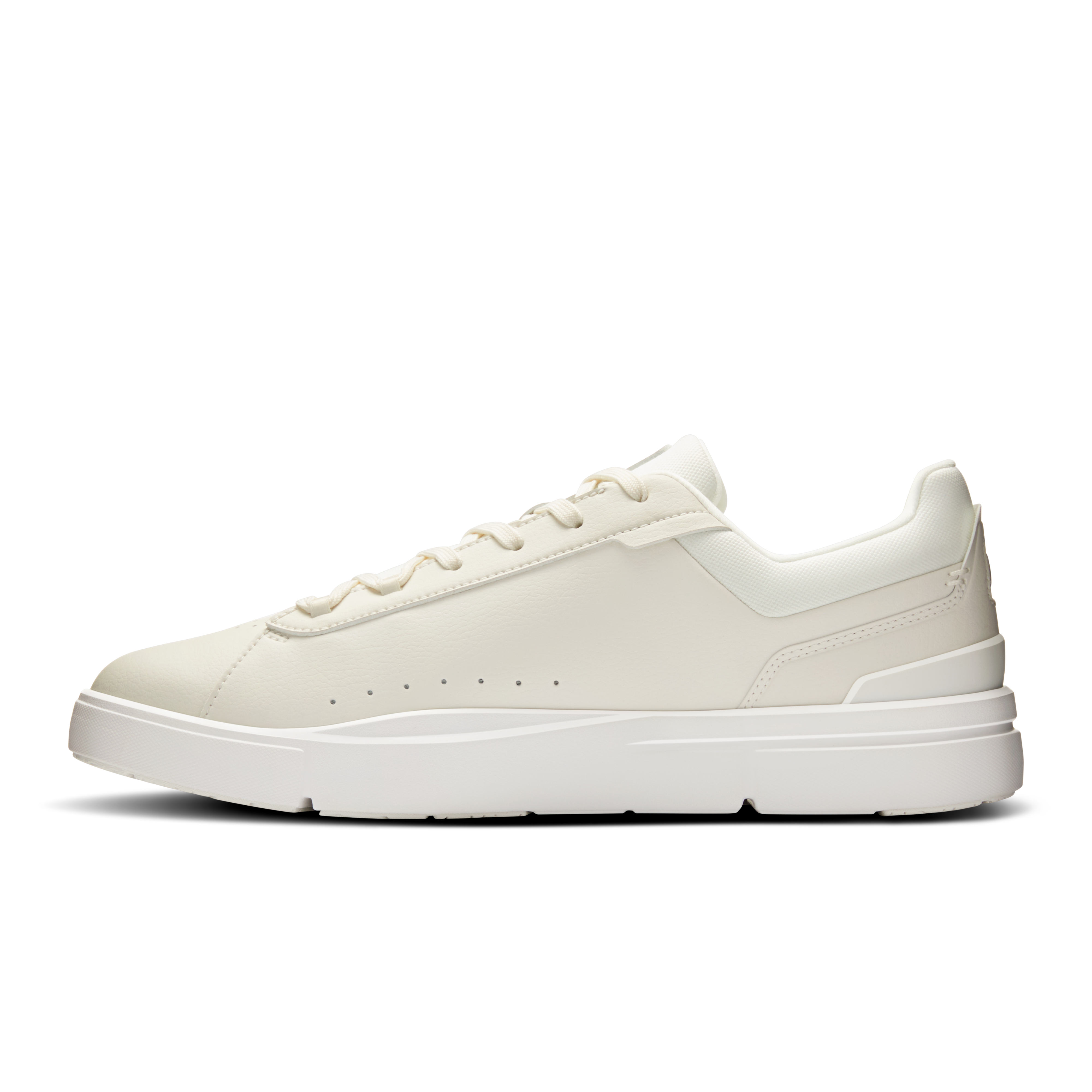 On THE ROGER Advantage Ivory & Ivory Men Tennis Shoes