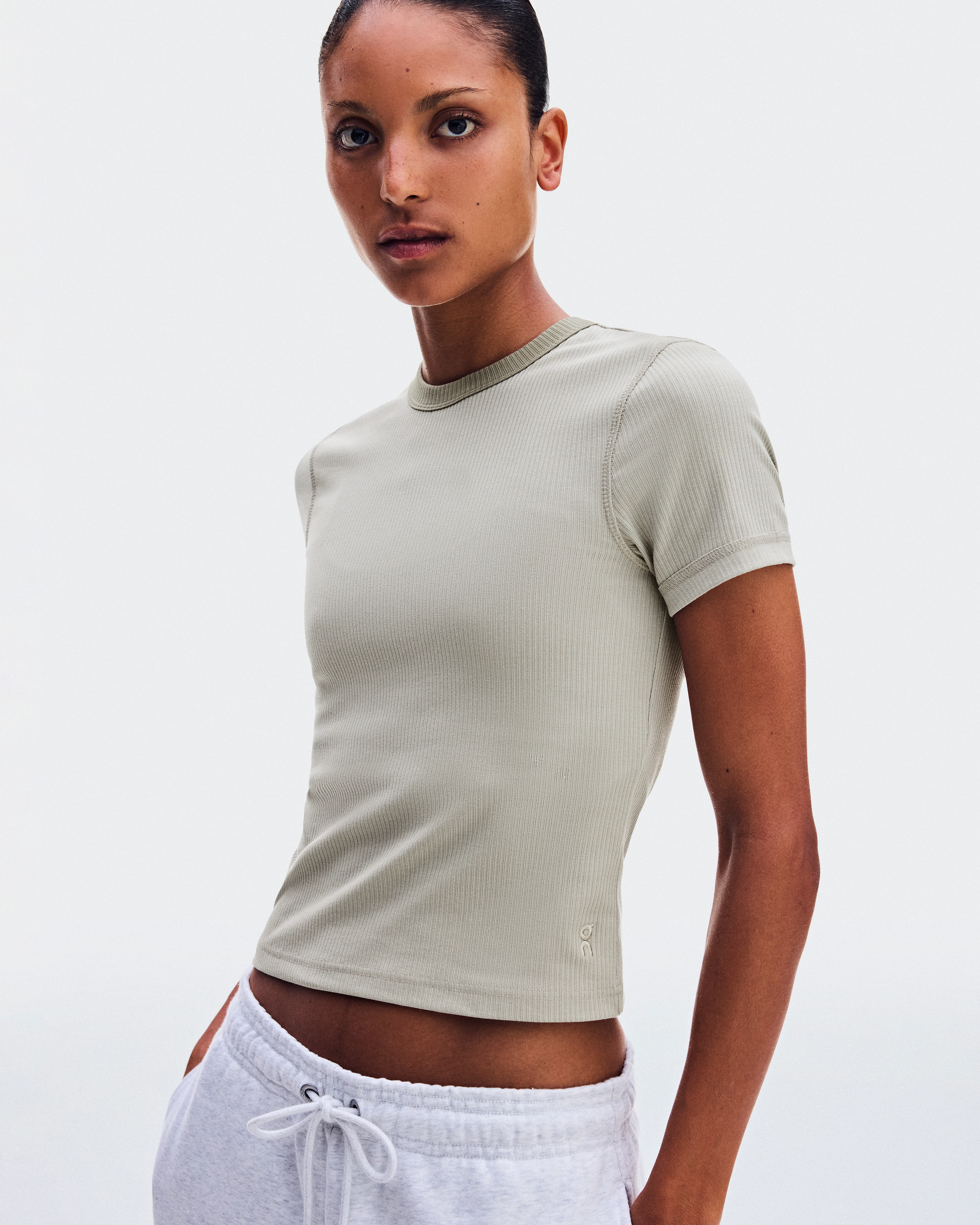 On All-Day Ribbed T-Shirt Brume Feminino Partes de cima e camisetas