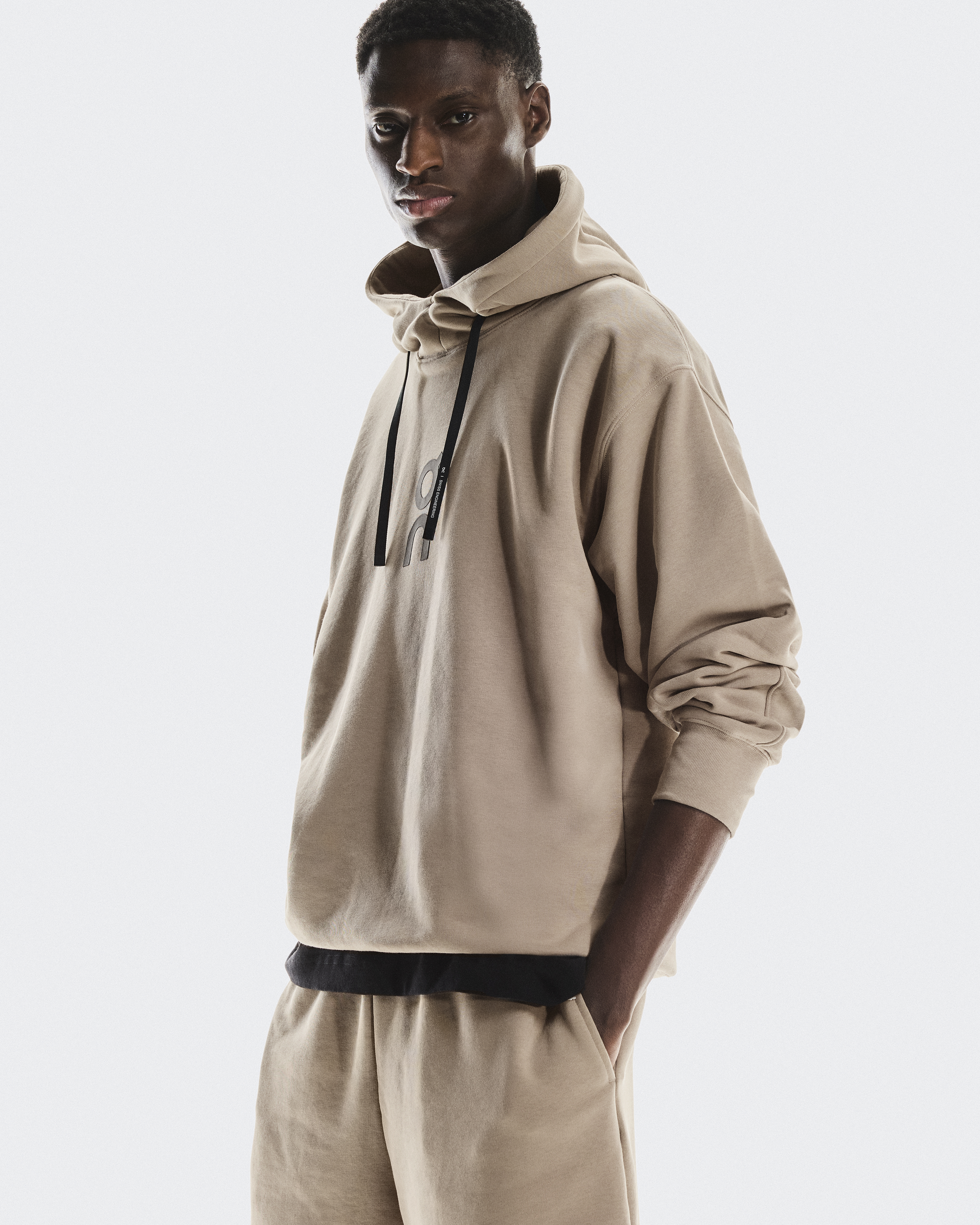 メンズ Club Hoodie | On 日本