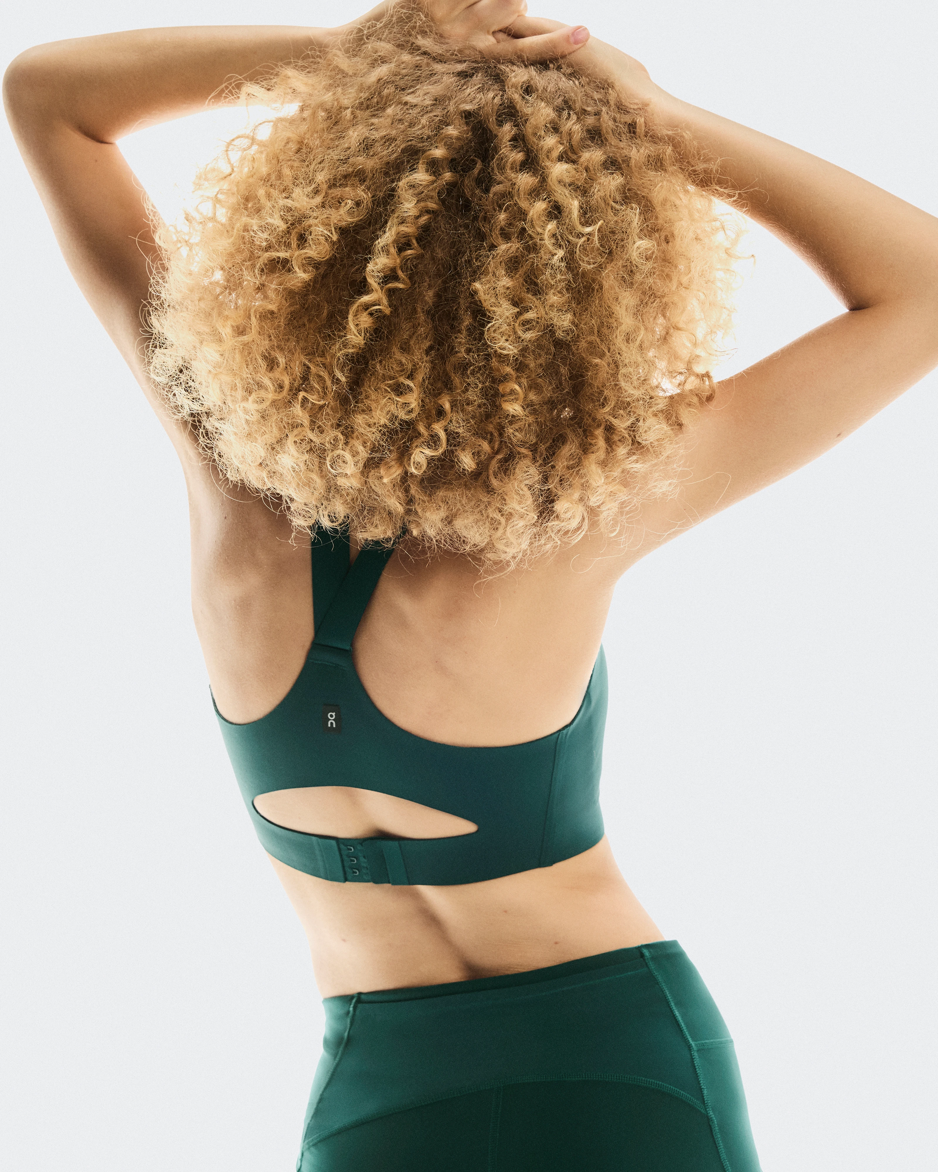 On Endurance Bra Zip Spirulina Women Bras