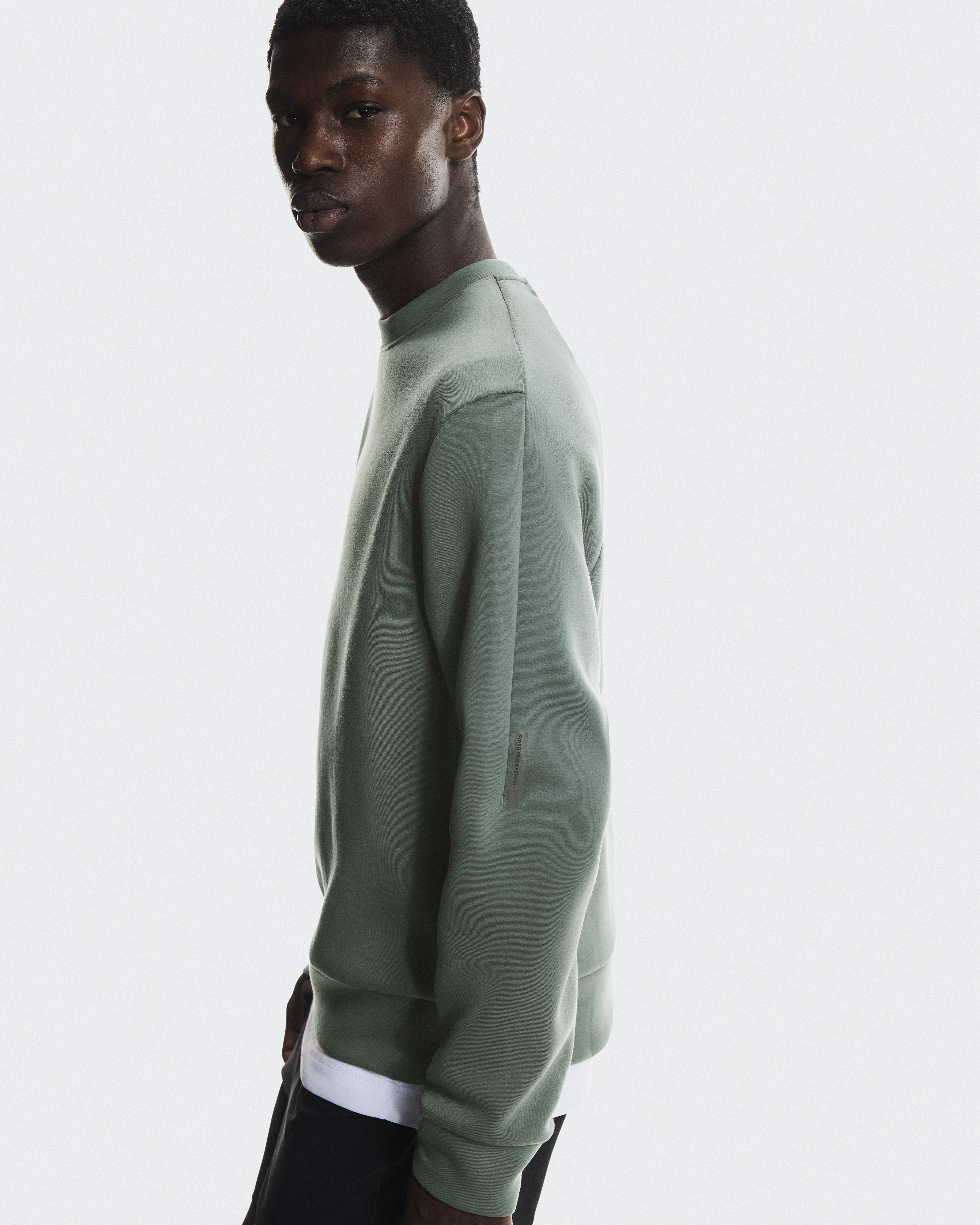 Men's Focus Tech Crew | Green | On United States