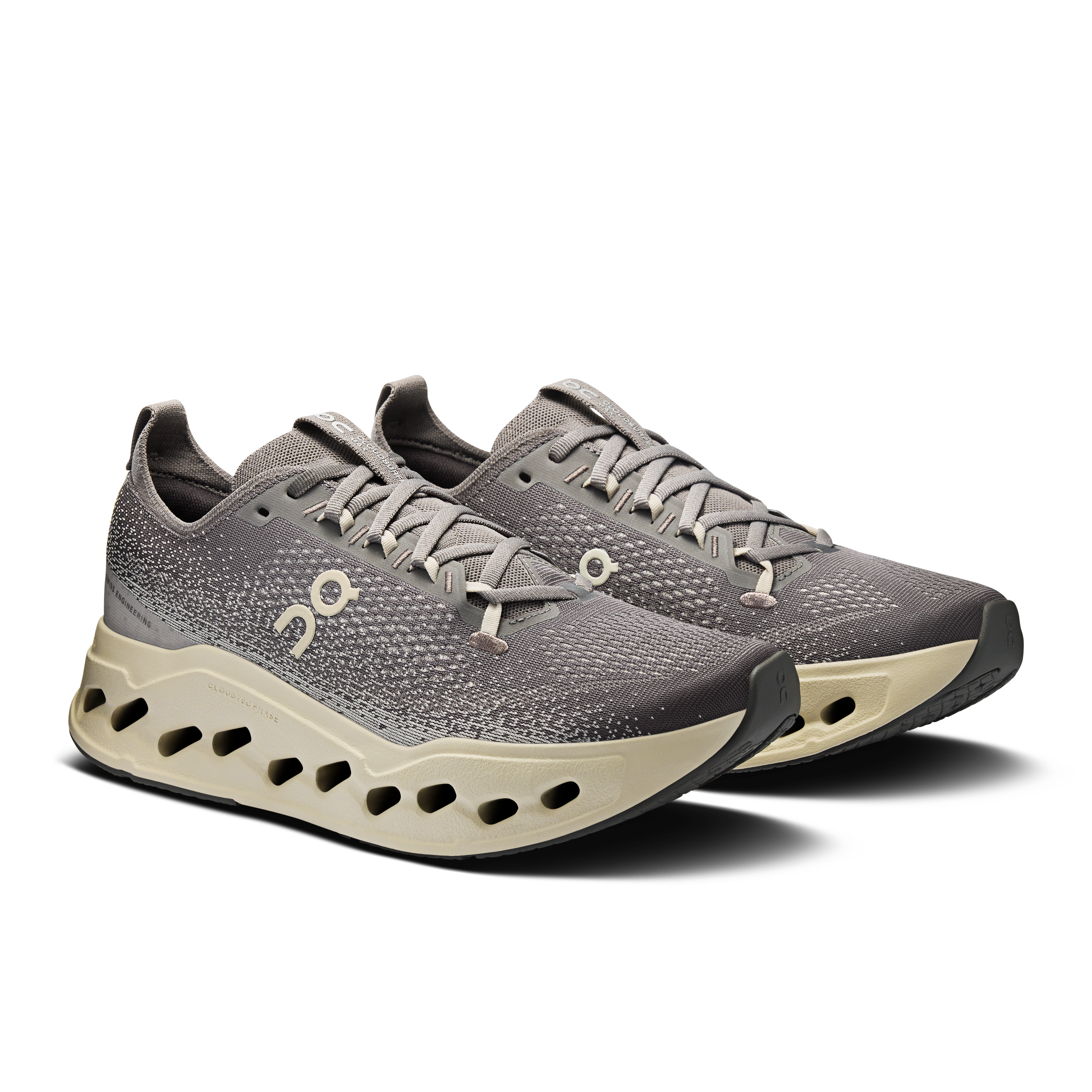 On Cloudsurfer Max Asphalt & Ice Men Road running Shoes