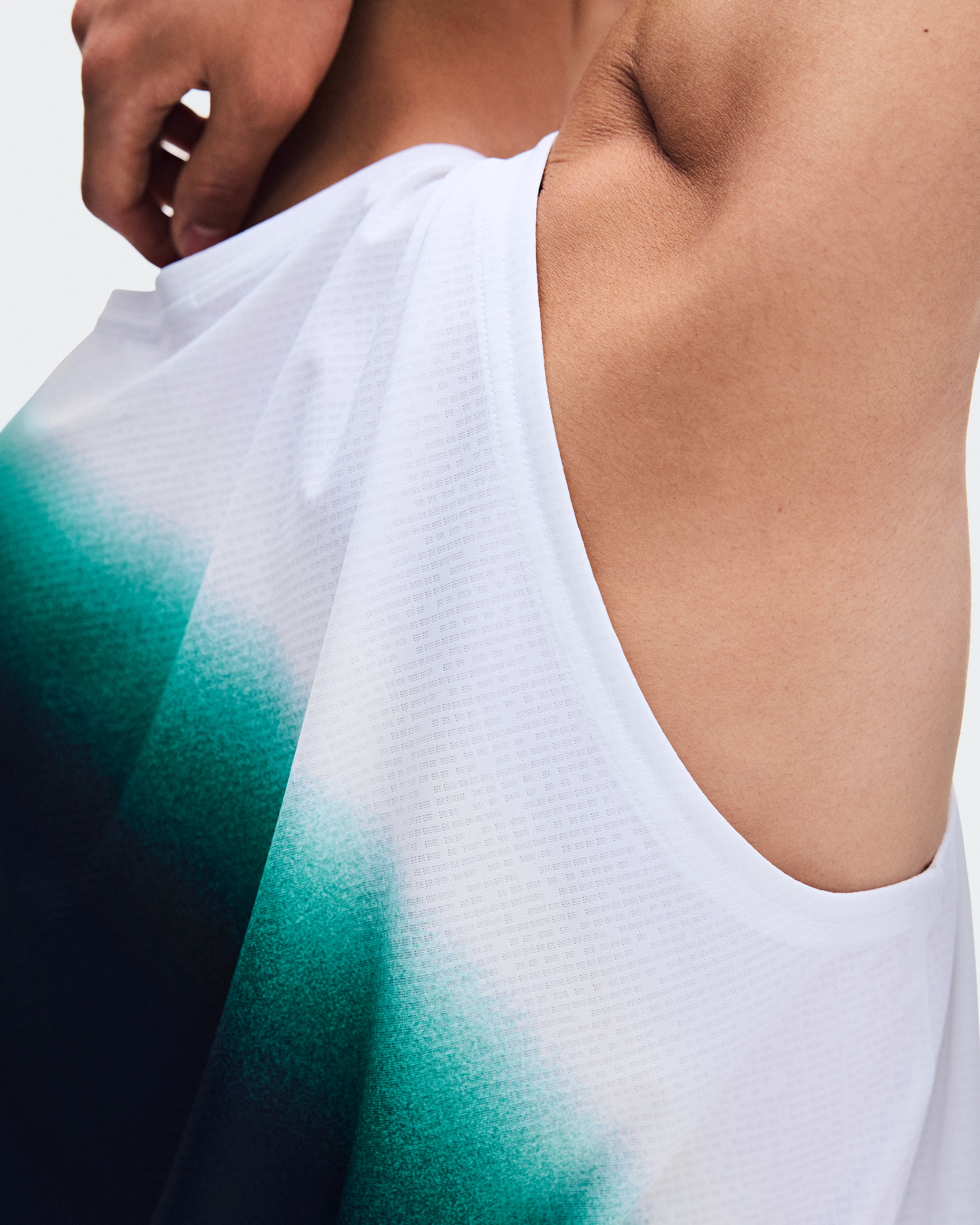 On Court Tank Swing White & Neem Men Tops and t-shirts
