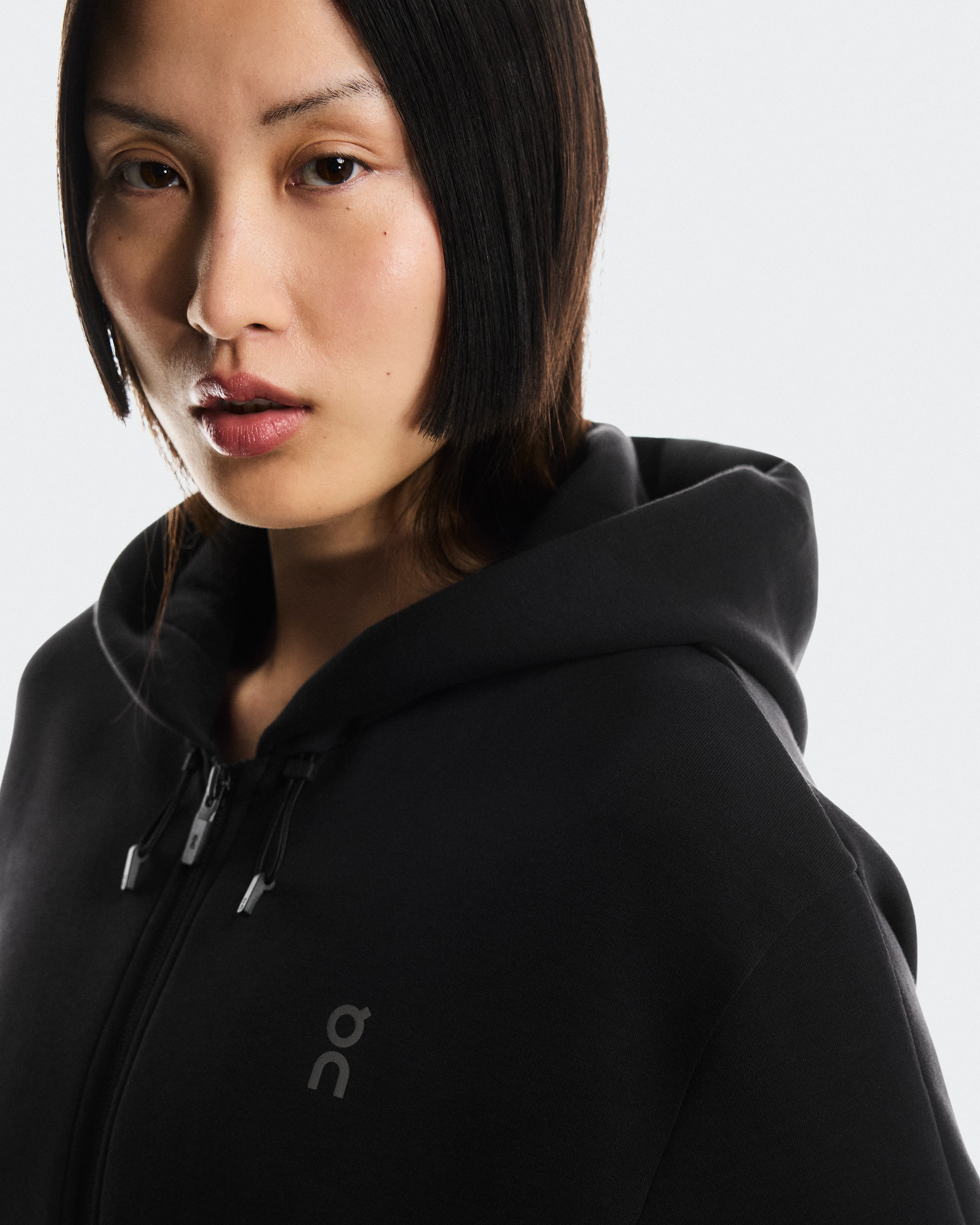 On Focus Tech Zip Hoodie Black Women Hoodies and sweatshirts
