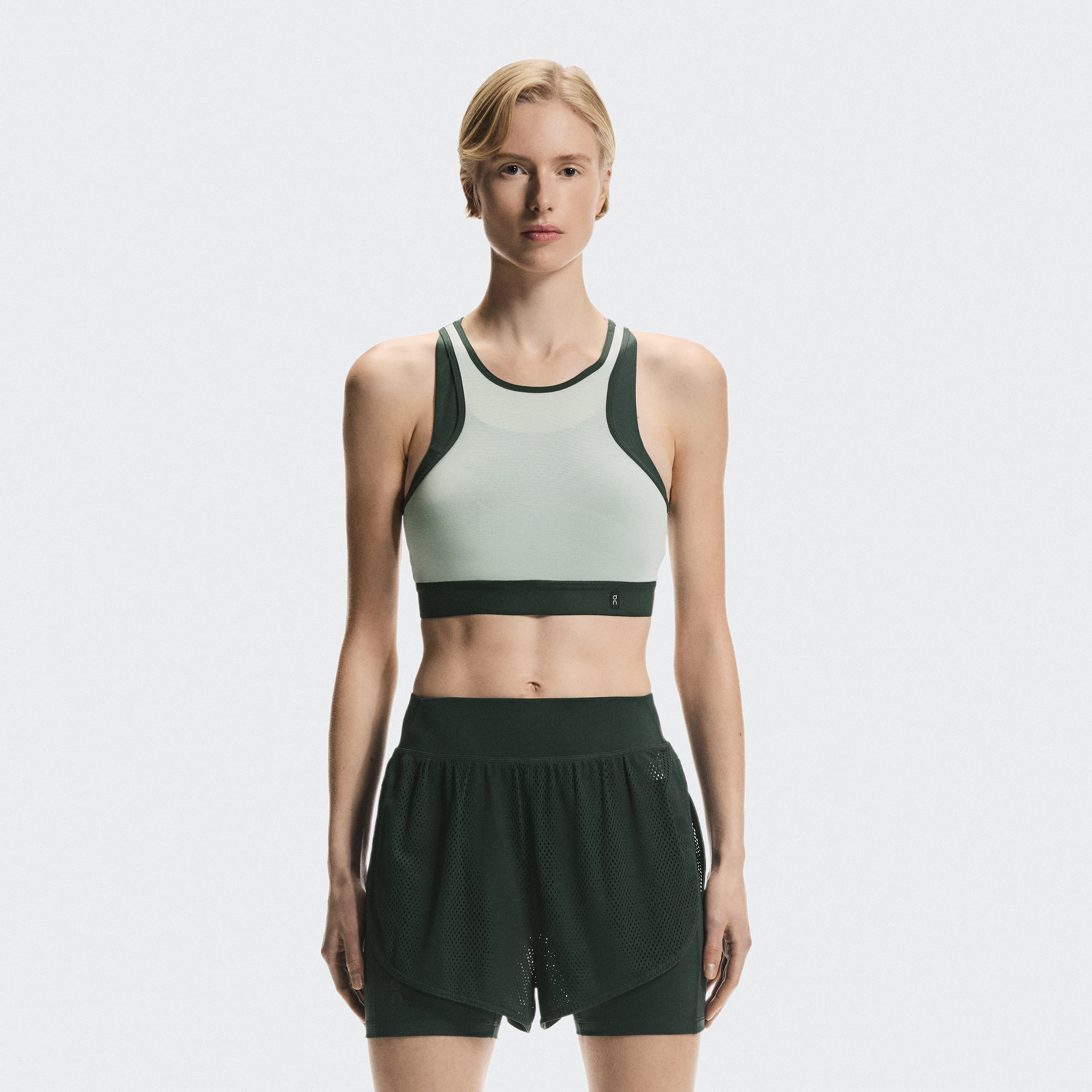 Train Volt Bra in Obsidian