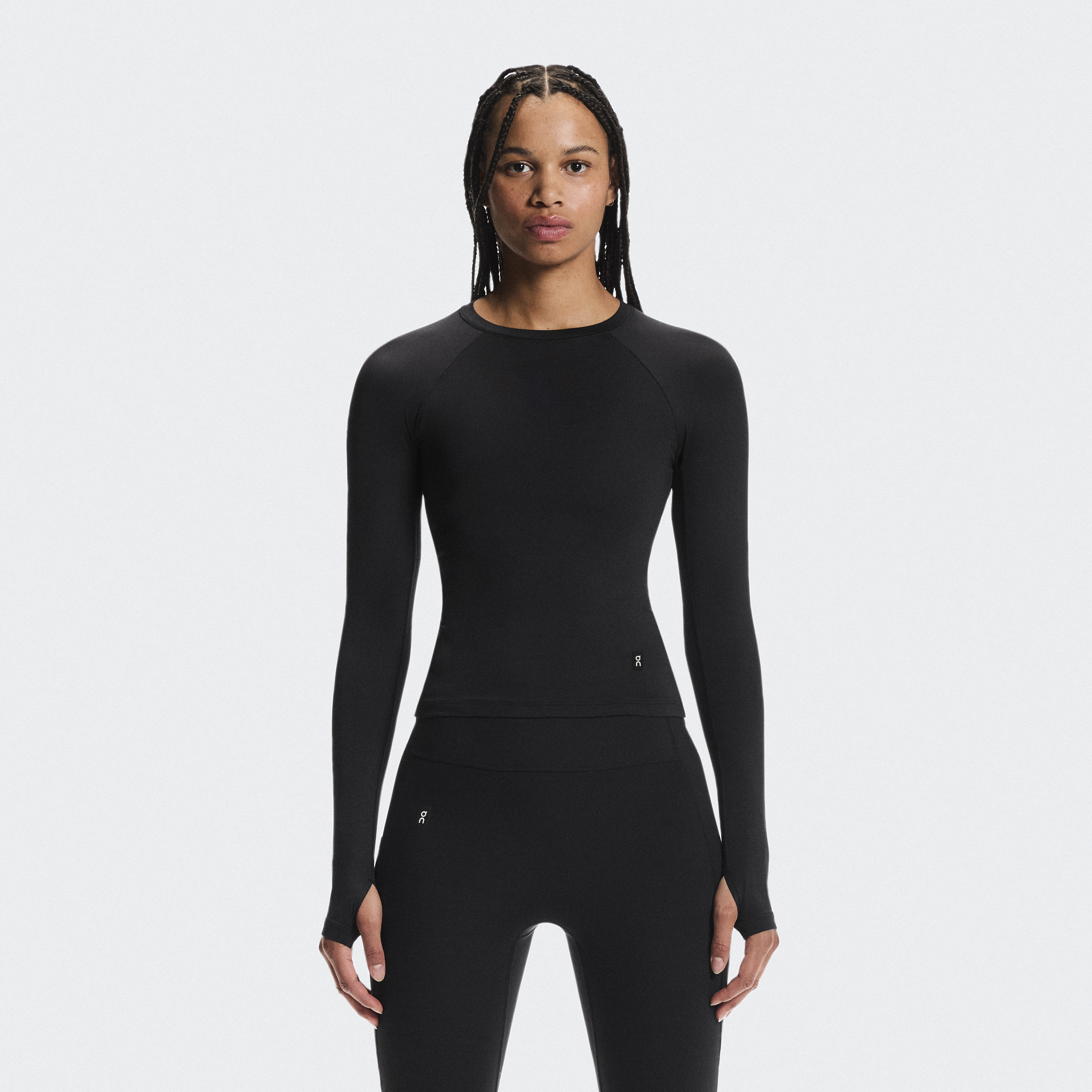 On公式】オンラインストア | 長袖トップス | 送料・返品無料 | On 日本