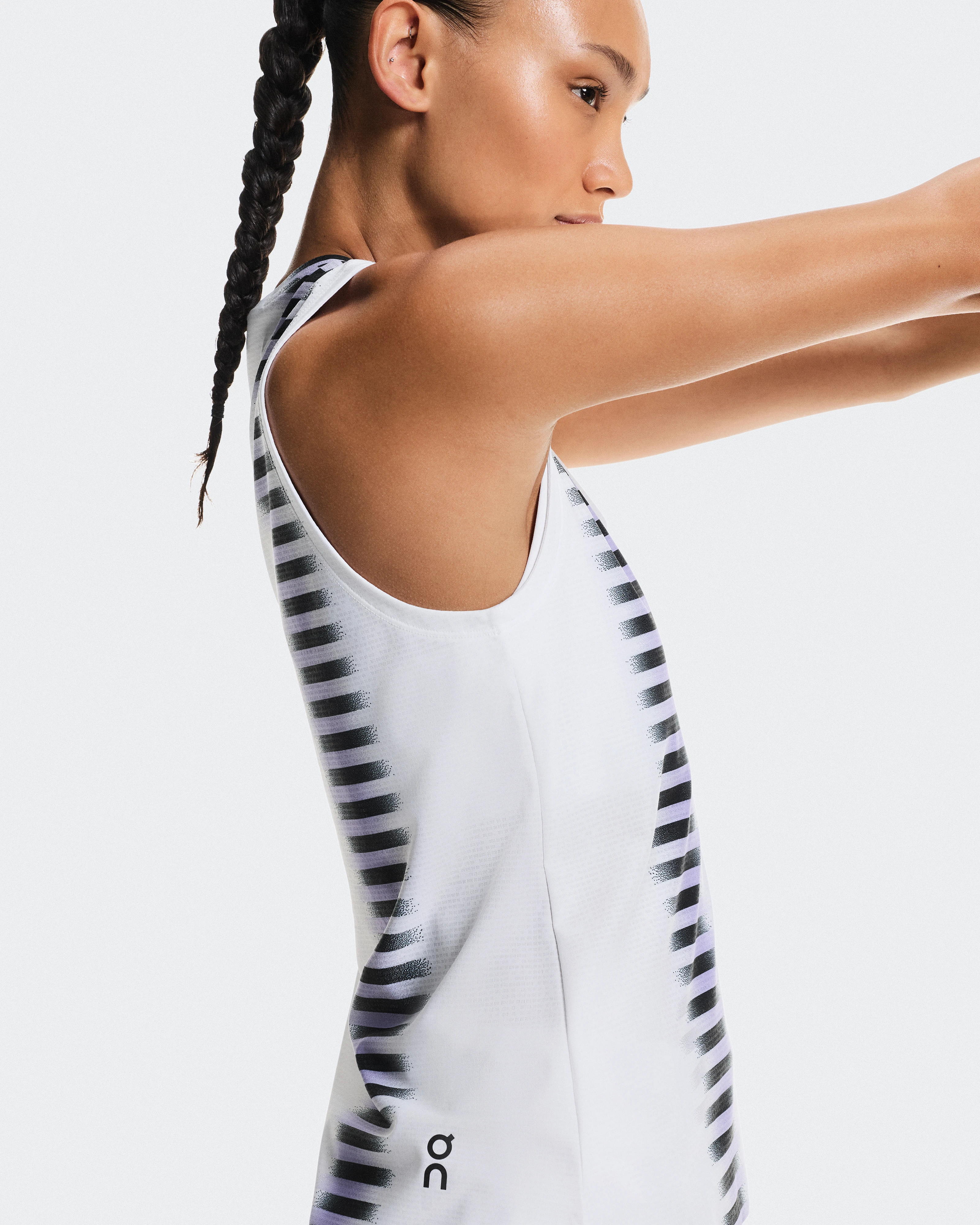 On Court Tank Edge White & Black Women Tops and t-shirts