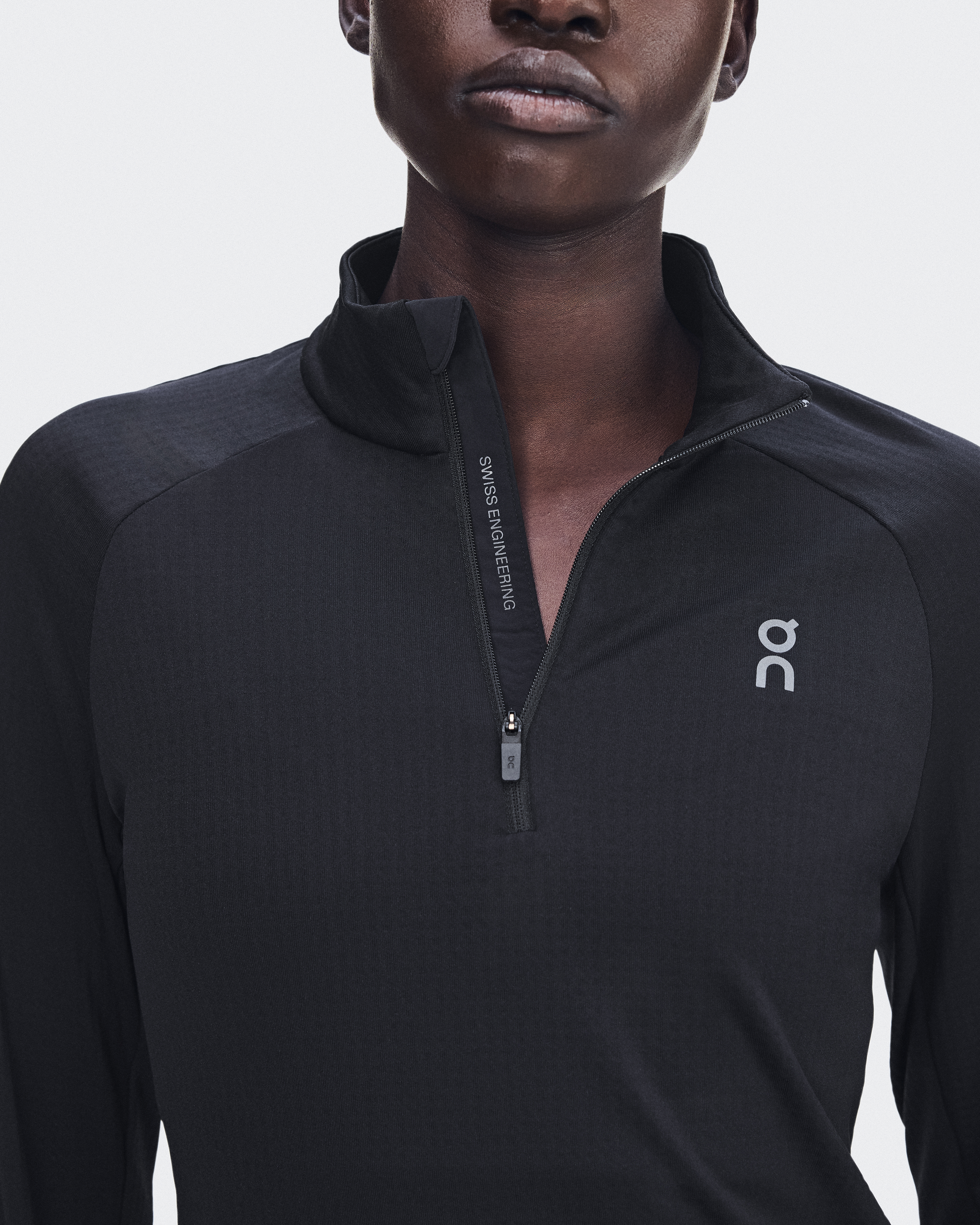 On CLIMATE SHIRT Mサイズ ブラック Women's Climate Shirt | Black | On United States