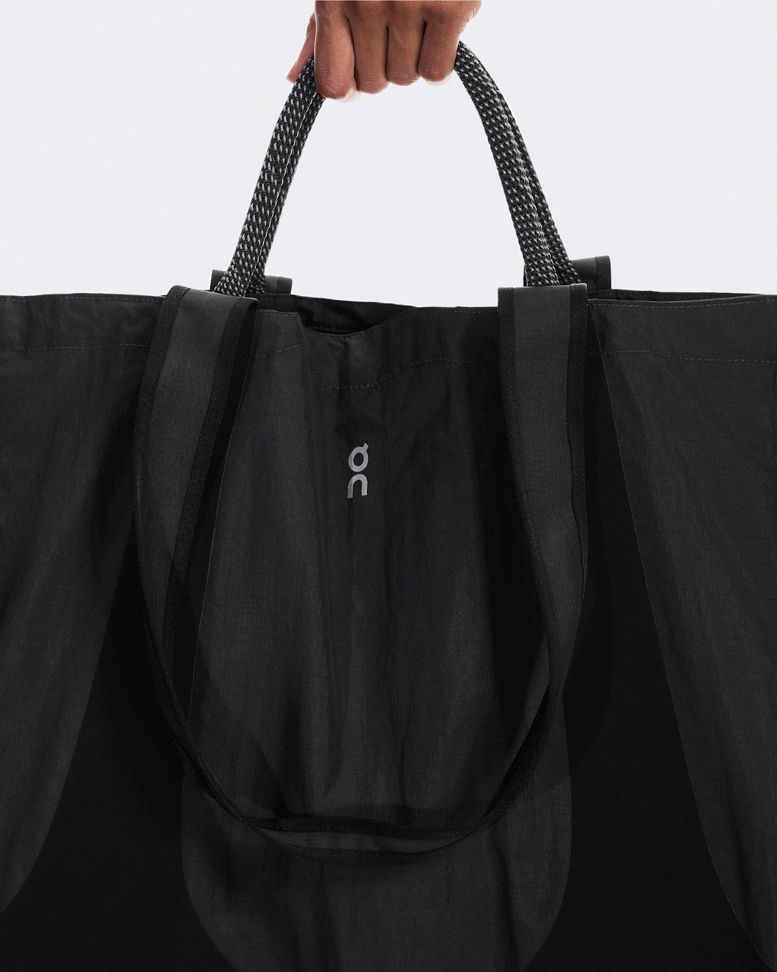 Cargo Pack 60L IKON | Black | On Hong Kong SAR
