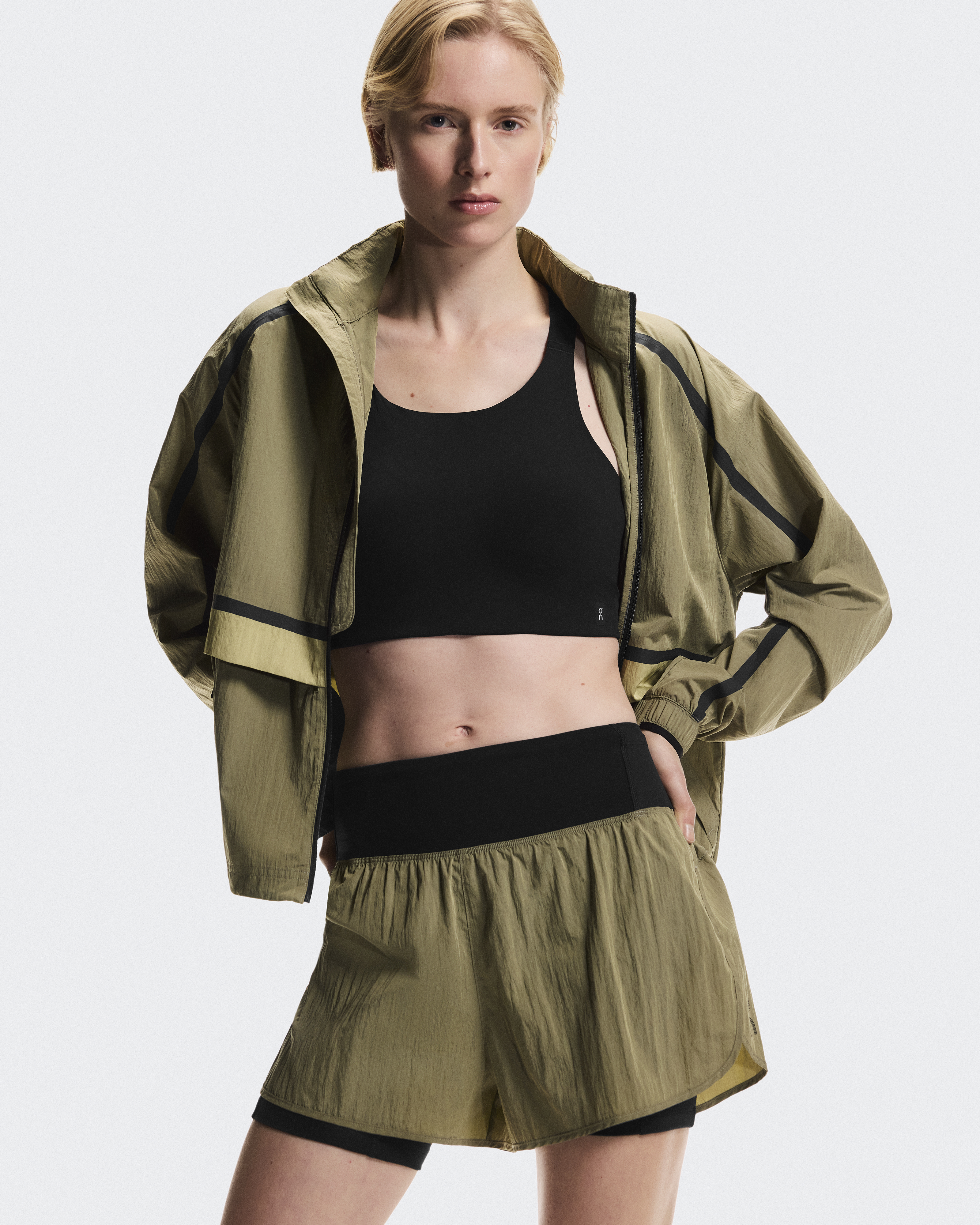 ウィメンズ Performance Volt Shorts | On 日本