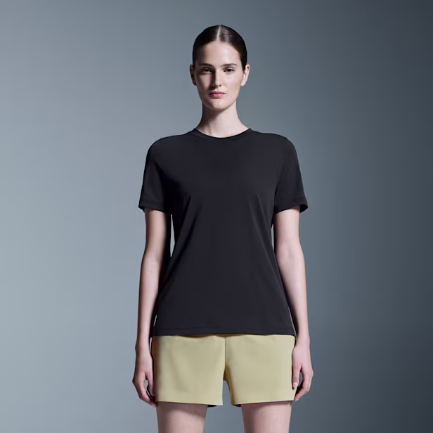 Focus-T Short-Sleeve Shirt in Black