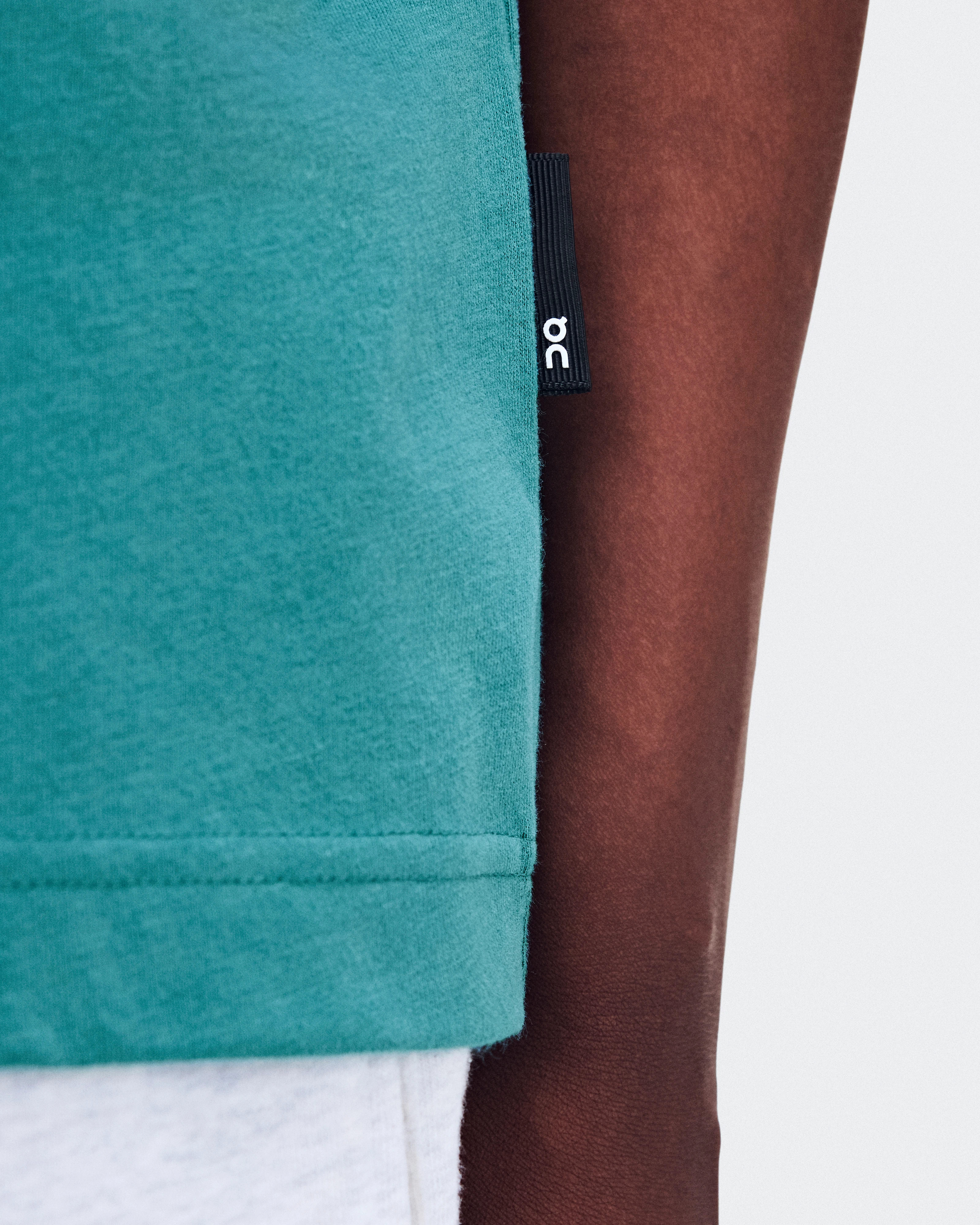 On Club-T Storm Homme Hauts et t-shirts