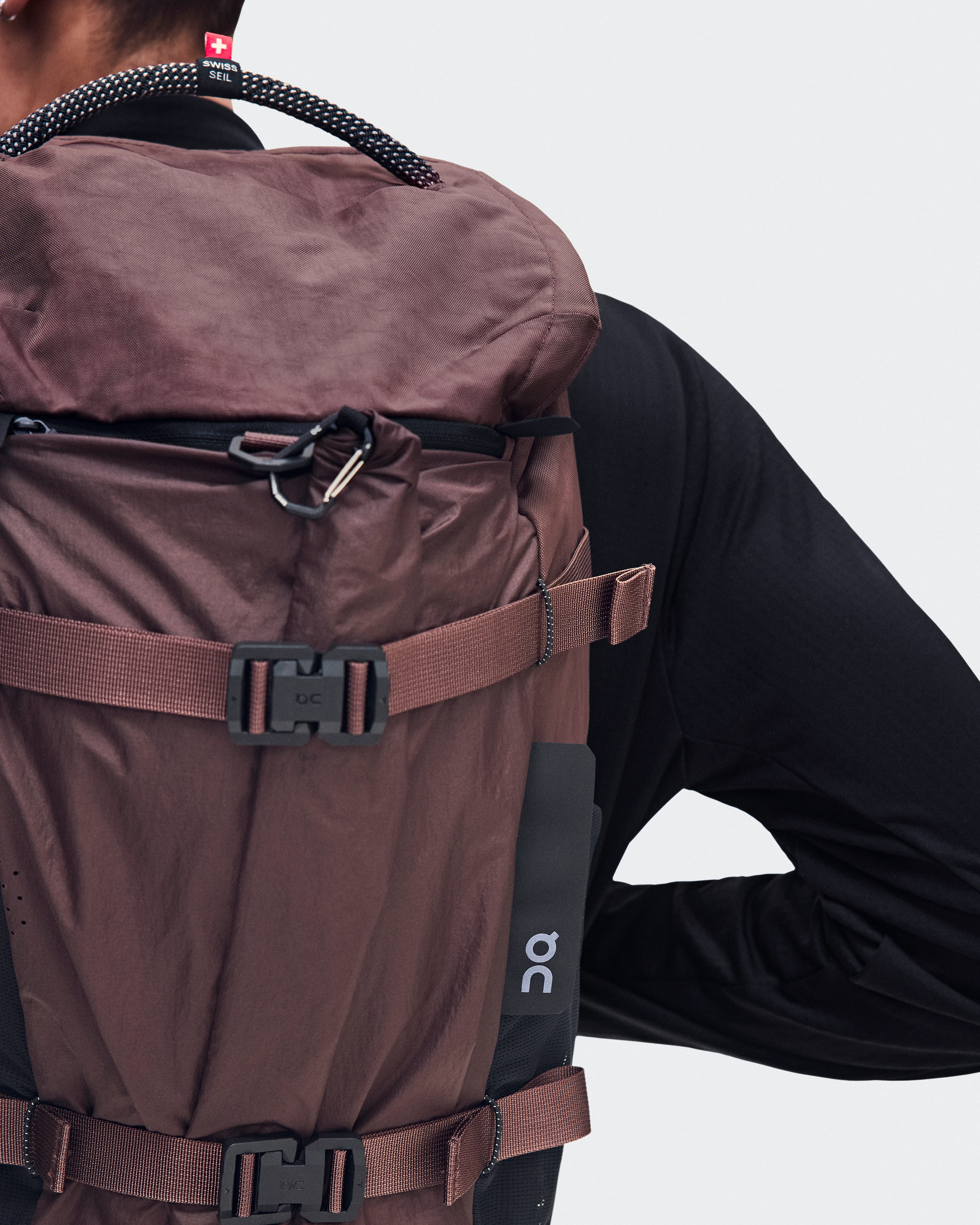 On Speed Pack 24L Elite Cacao & Black Unisex Bags