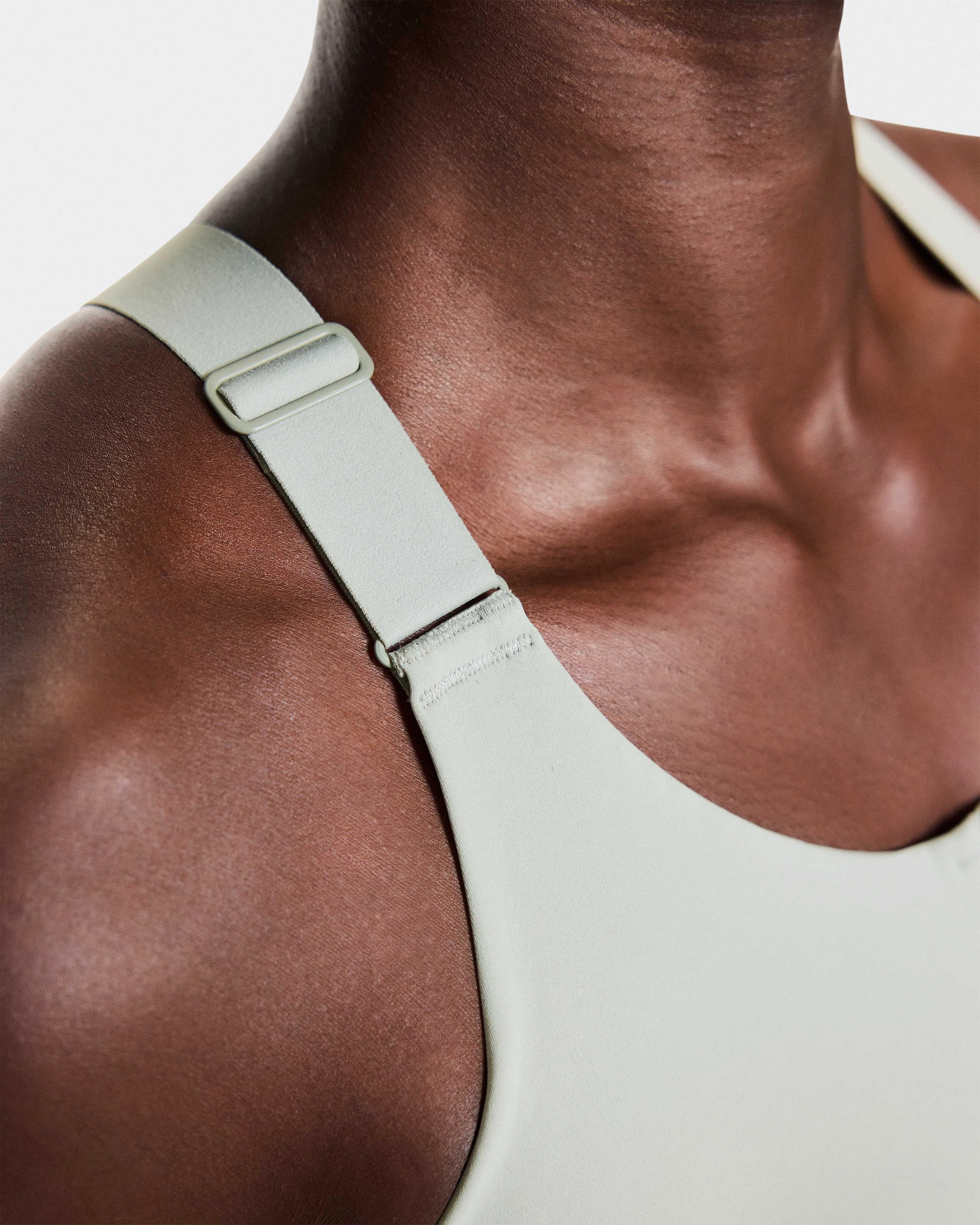 On Endurance Bra Zip Tin Women Bras