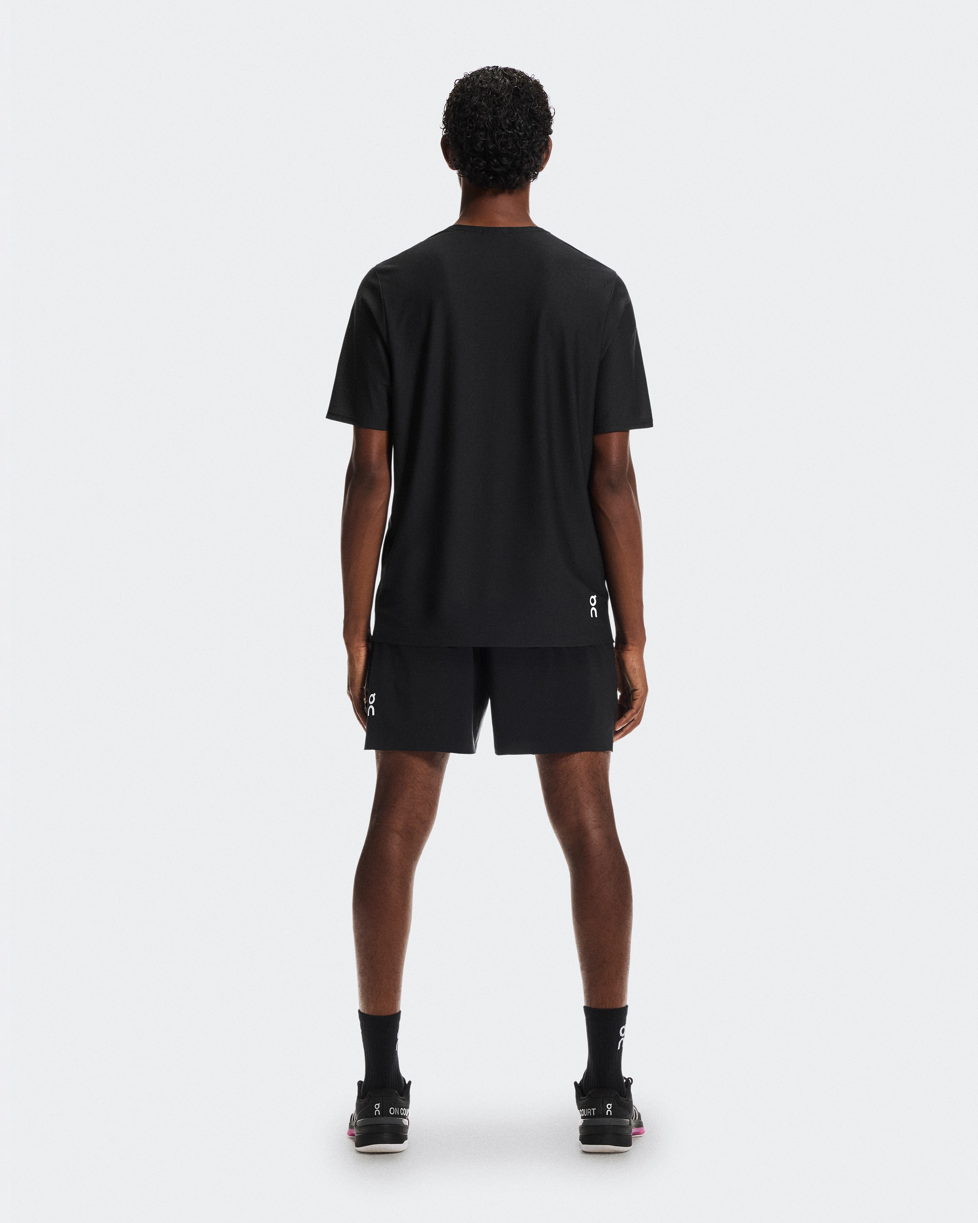 On Court-T Black Men Tops and t-shirts