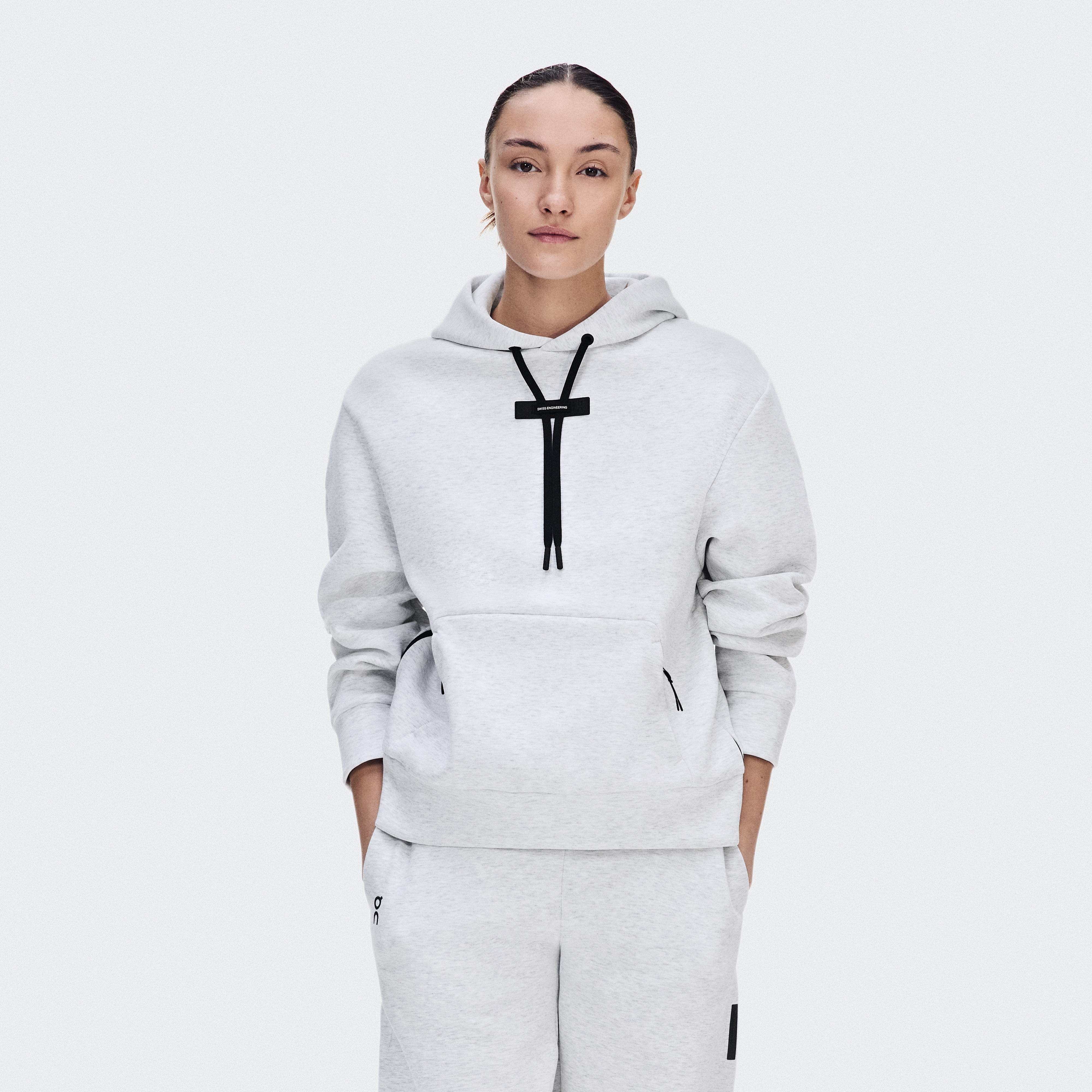 Focus Tech Hoodie in Crater