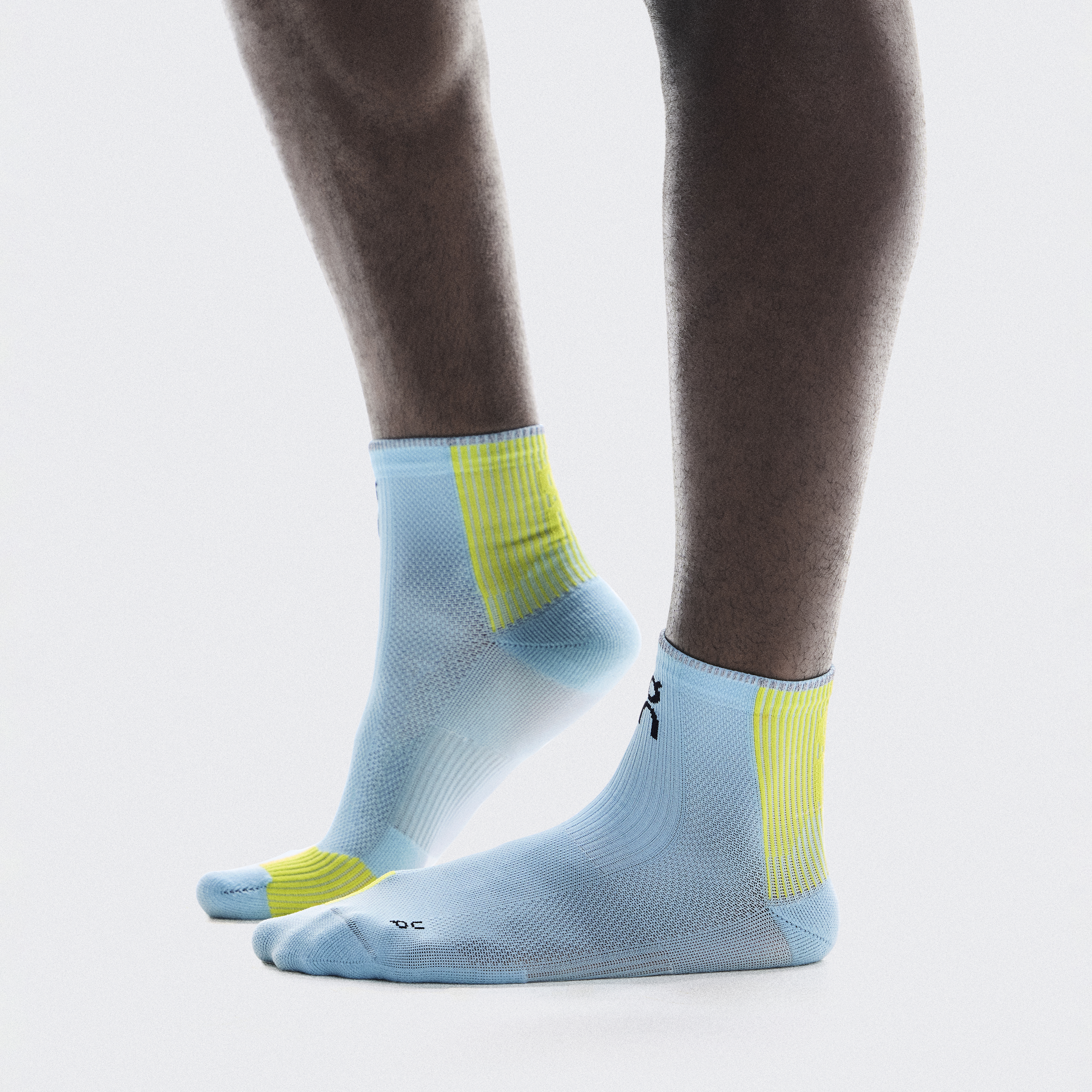 Performance Run Sock Mid in Wash/Lime