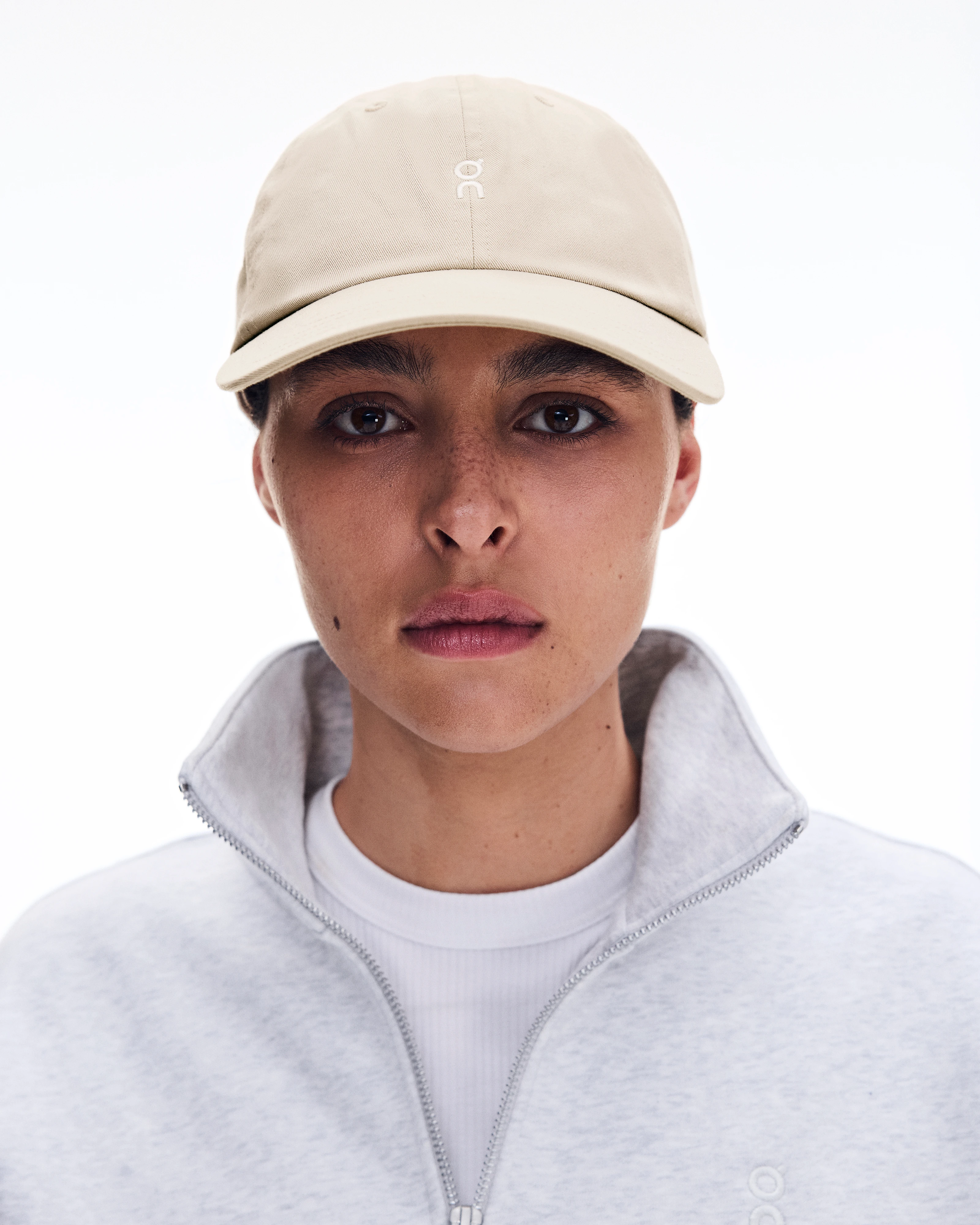 On All-Day Cap Sand オールジェンダー ヘッドウェア