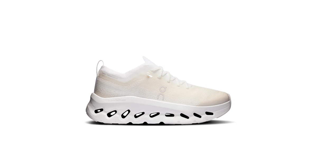 ウィメンズ Cloudtilt Moon | ホワイト & ベージュ | On 日本 ウィメンズ Cloudtilt Moon | ホワイト & ベージュ | On 日本