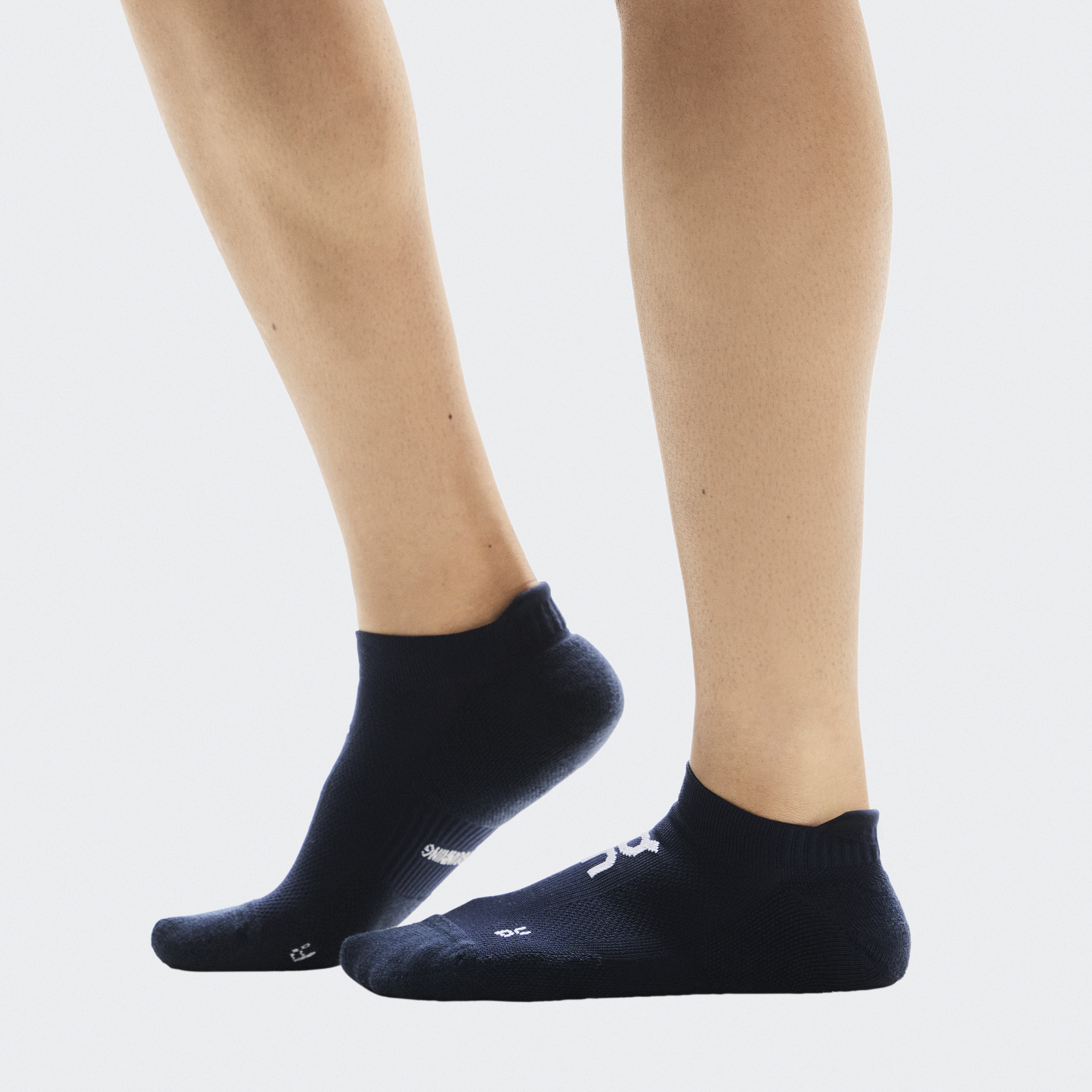 Core Run Sock Low 2P in Navy