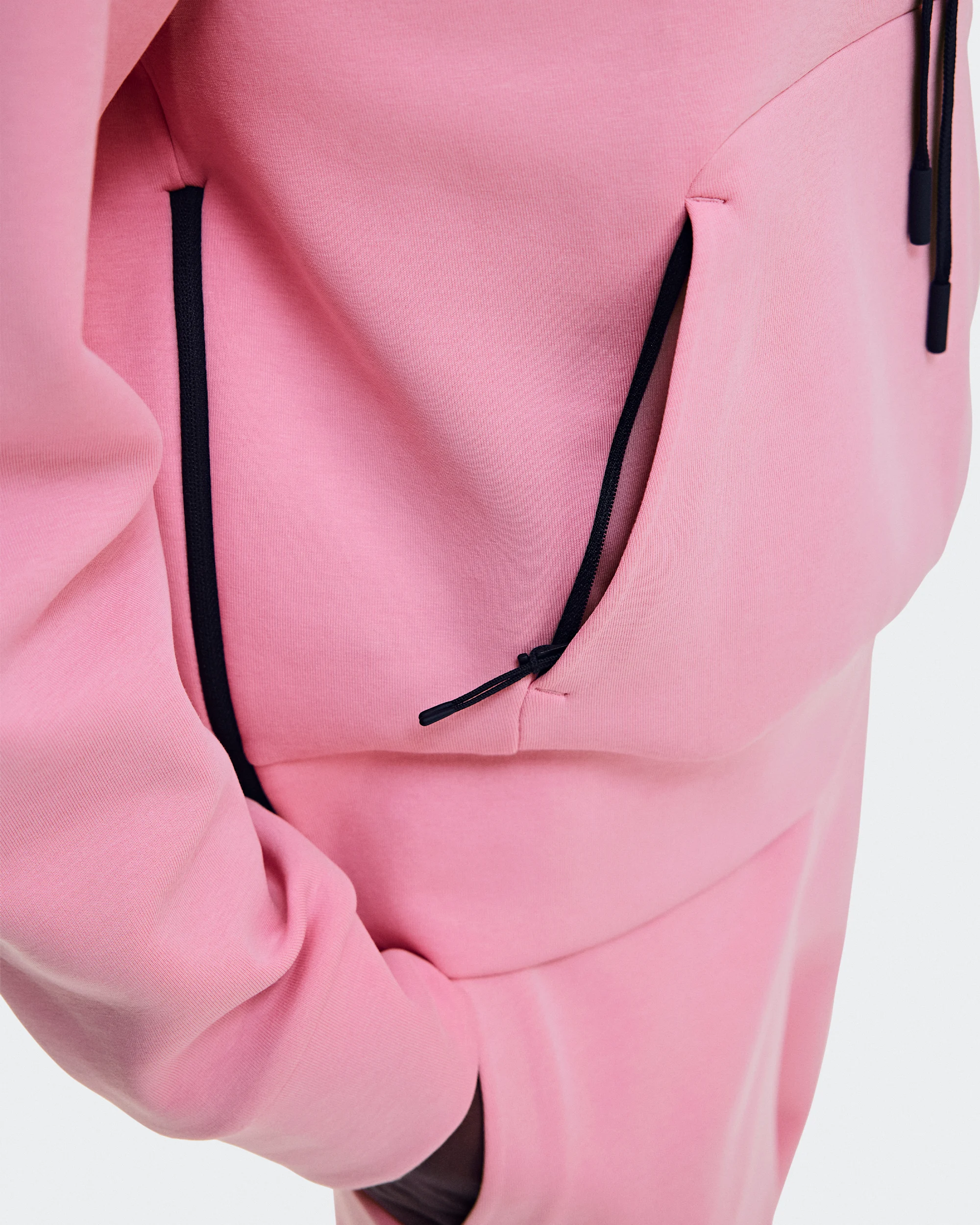 Women's Focus Tech Hoodie Magnolia - thumbnail 7