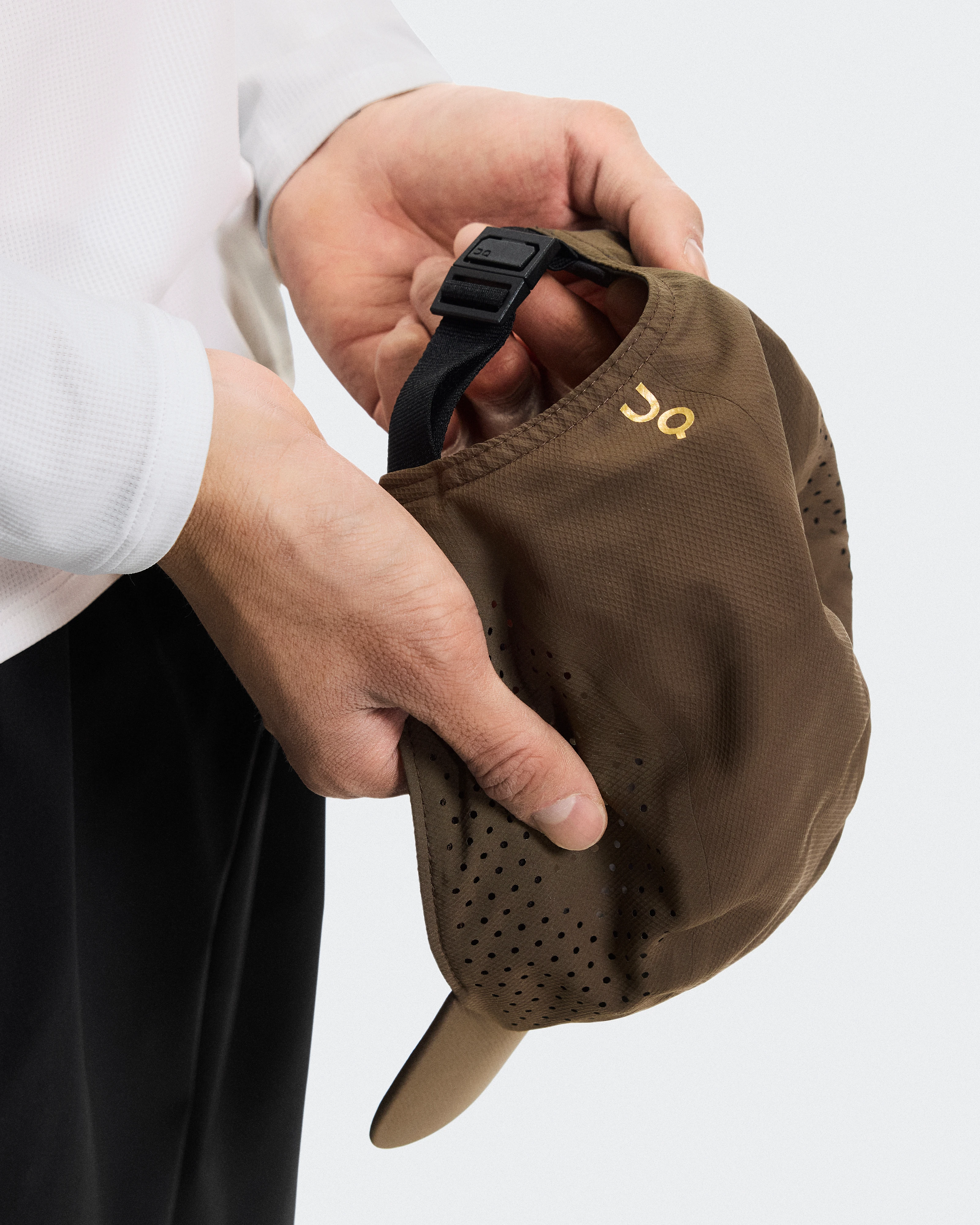 On Lightweight Cap Year of the Horse Grizzly Unisex Headwear