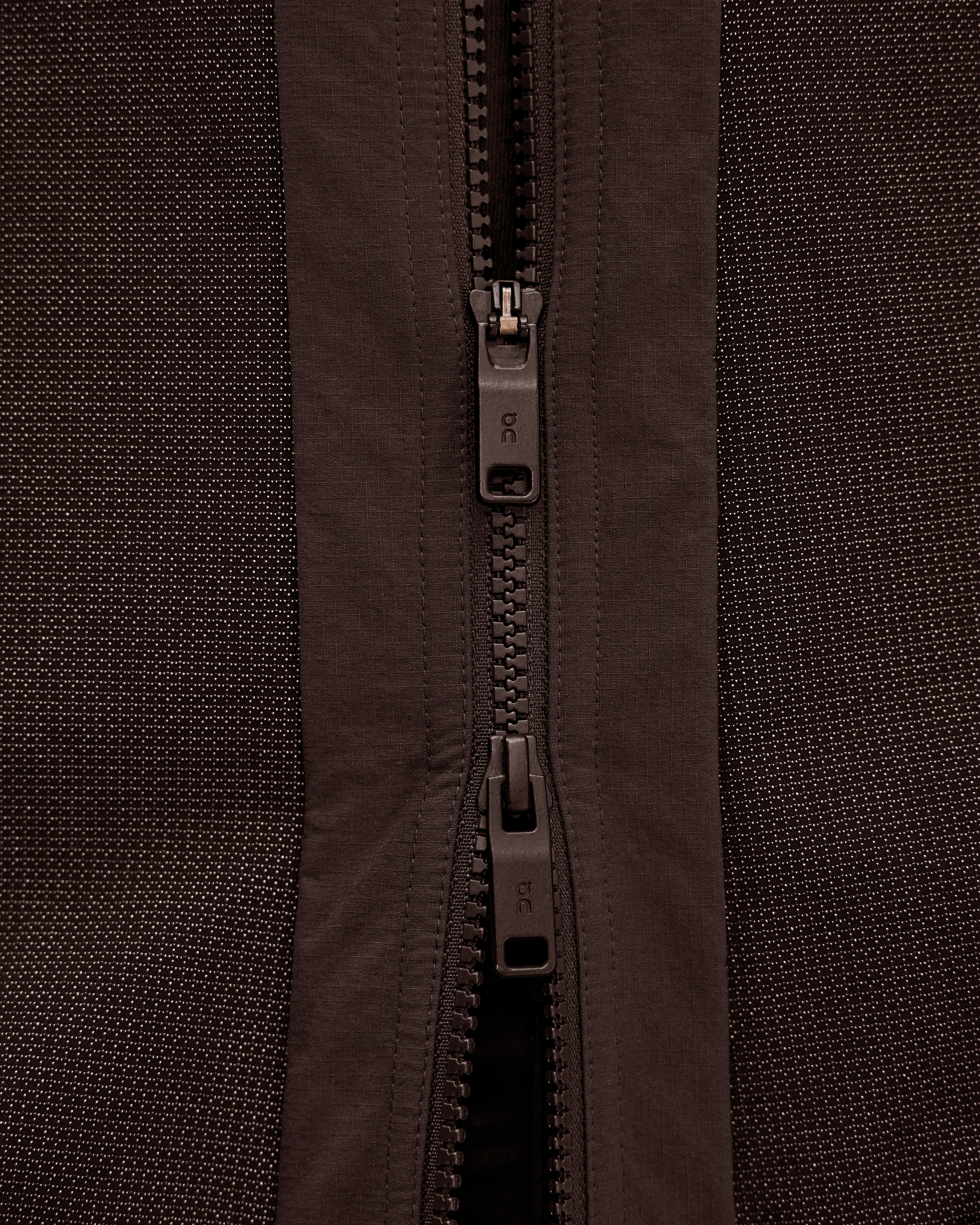 On Utility Vest SHG Medjool Unisex Vests