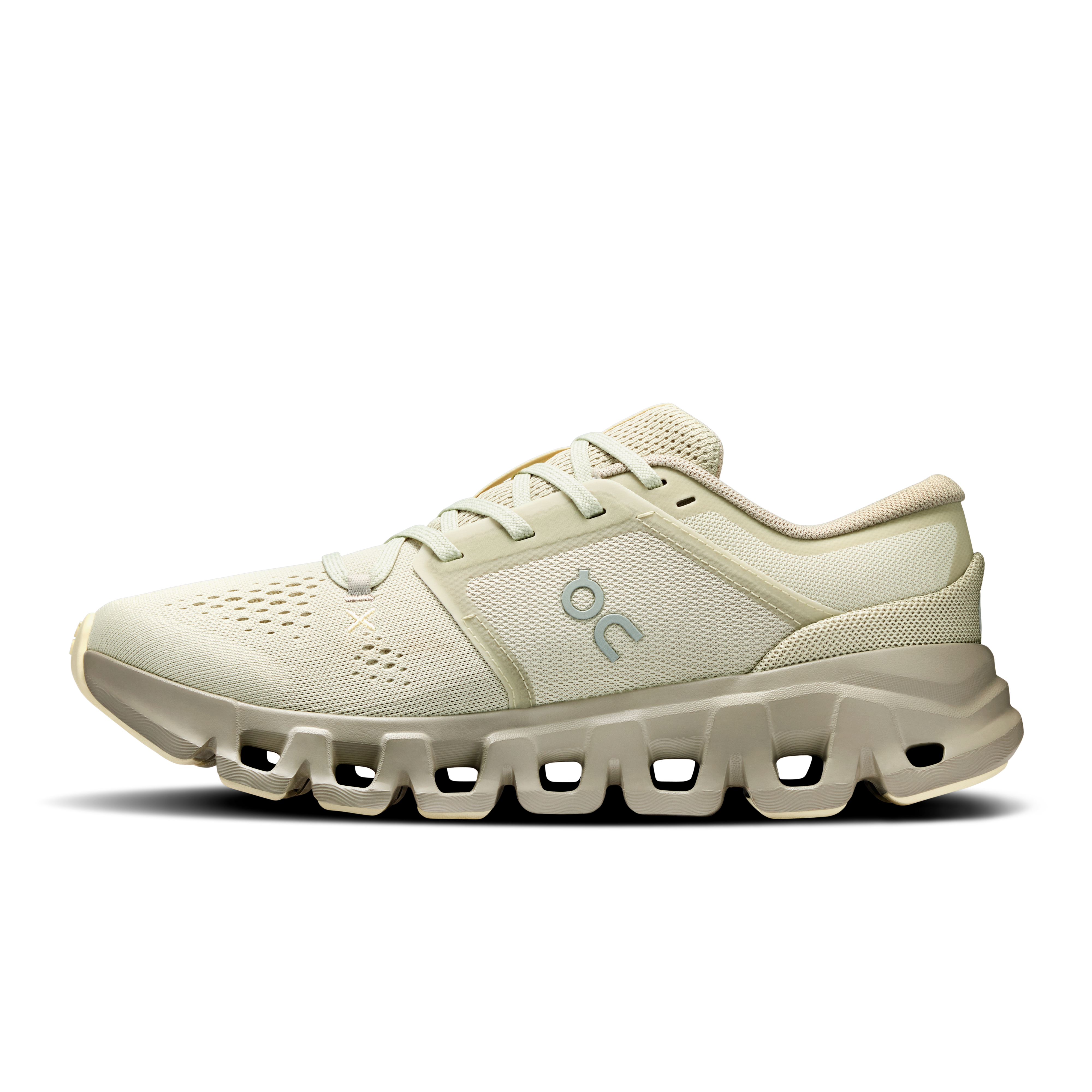 On Cloud X 5 Chalk & Brume Feminino Vida ativa Tênis