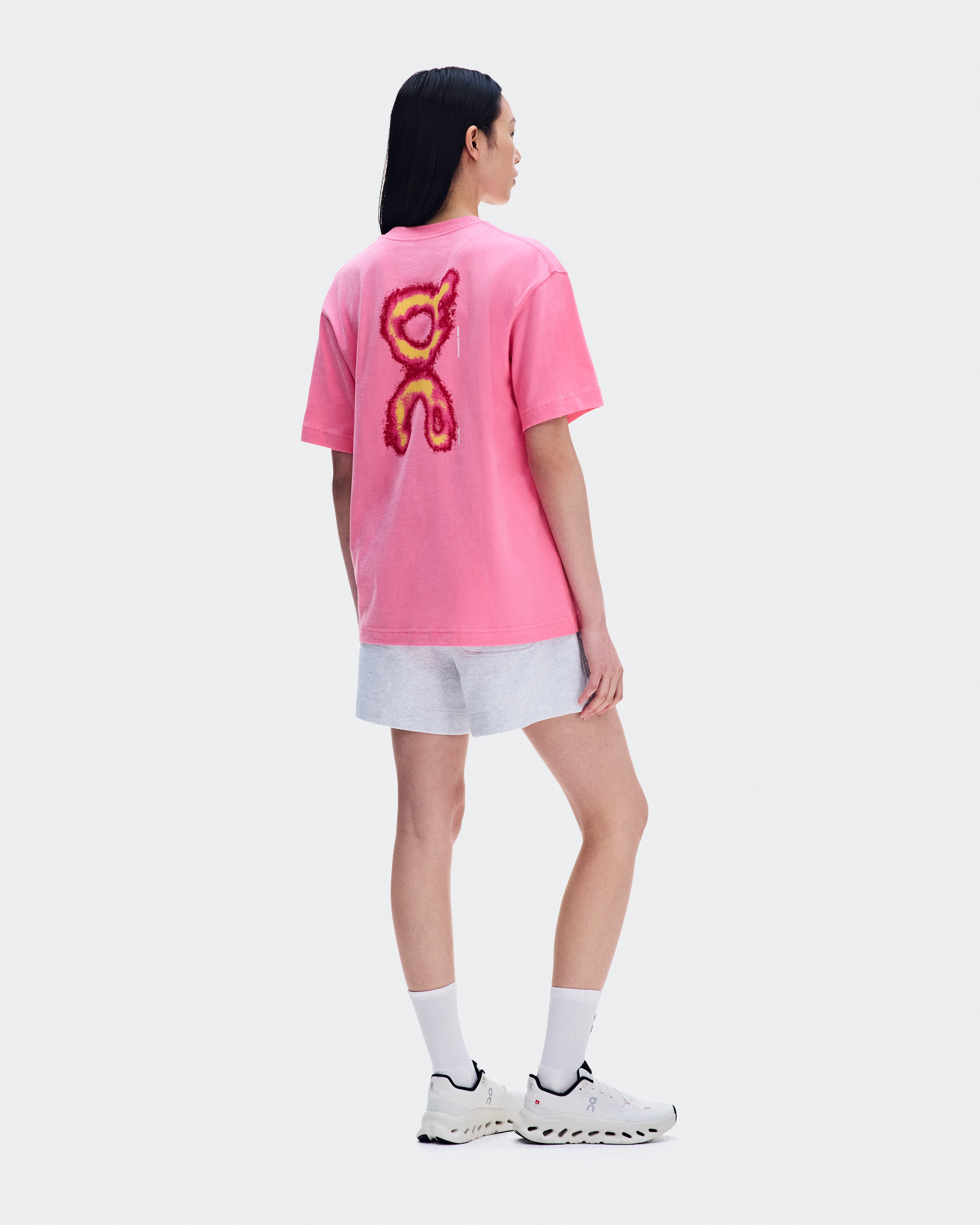 On Club-T Glow Bubblegum Women Active life