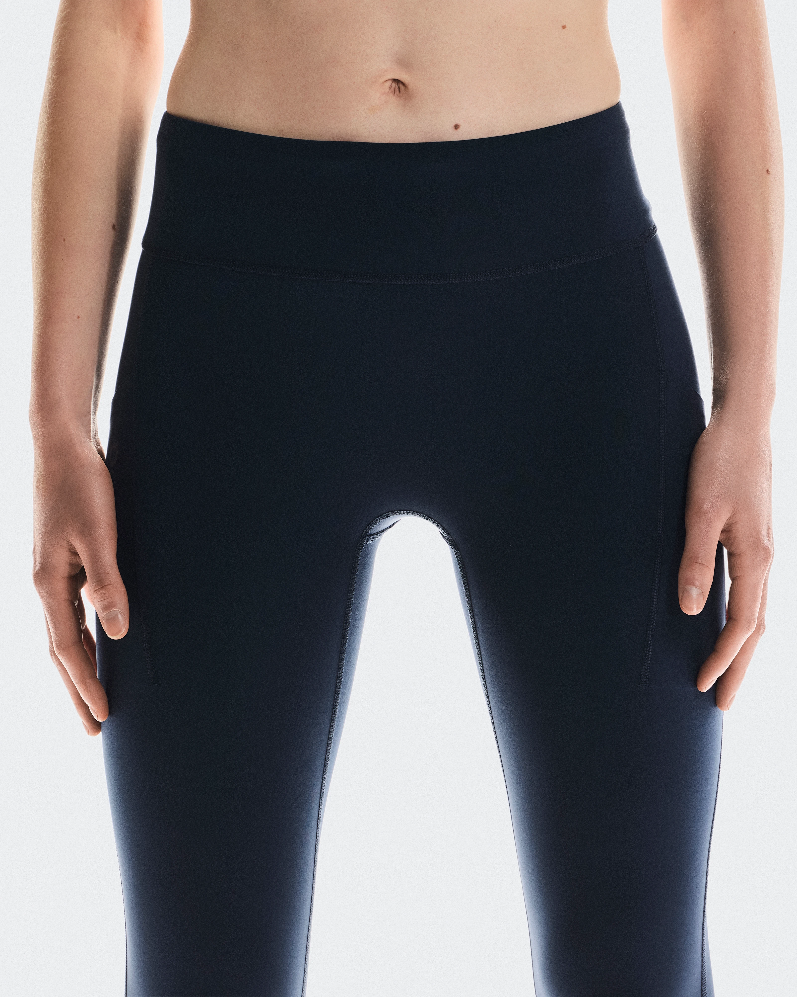 On Performance Tights 7/8 Navy Women Tights