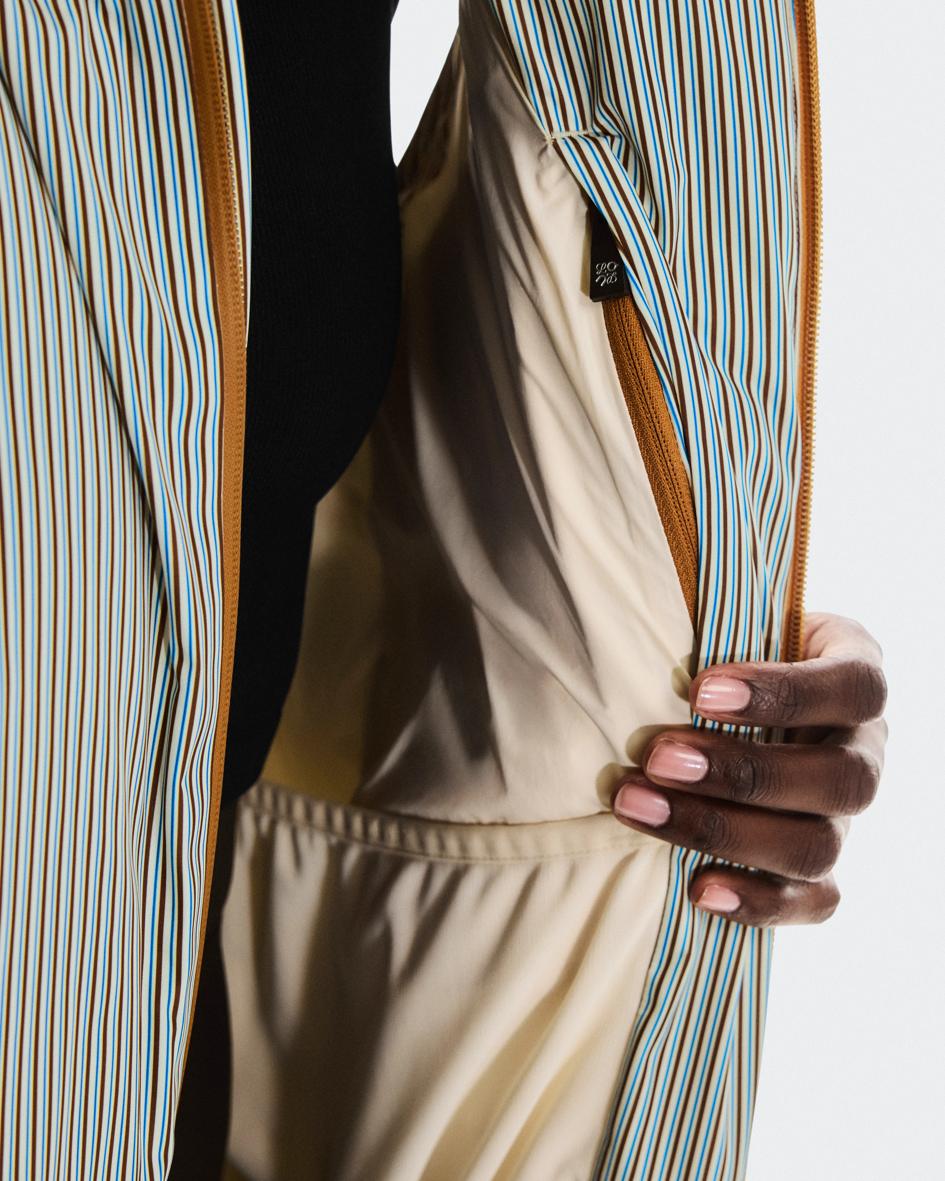 On Puffer Vest LOEWE Beige & Blue Unisex Jackets