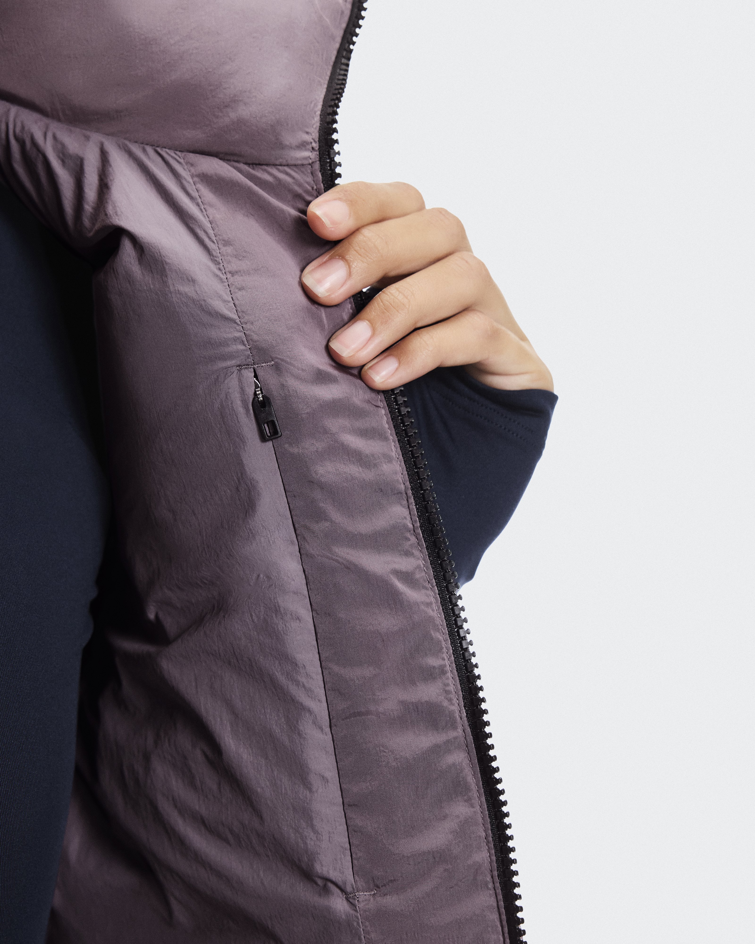 Women's All-Day Puffer Vest | On Canada